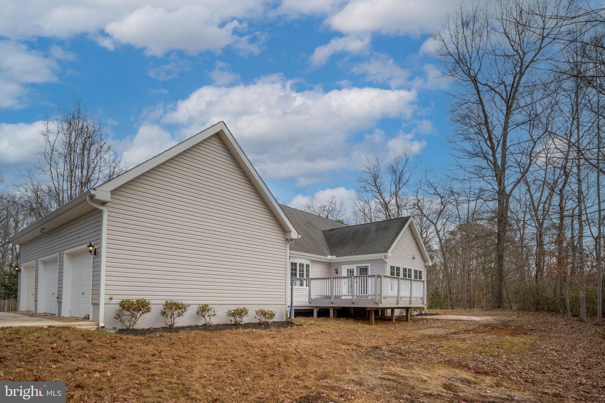 WANDERING RUN - Residential