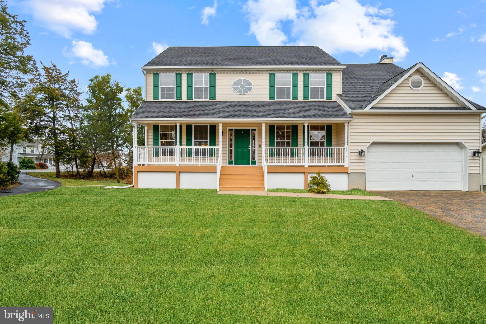 THOMPSON FARMS - Residential Lease