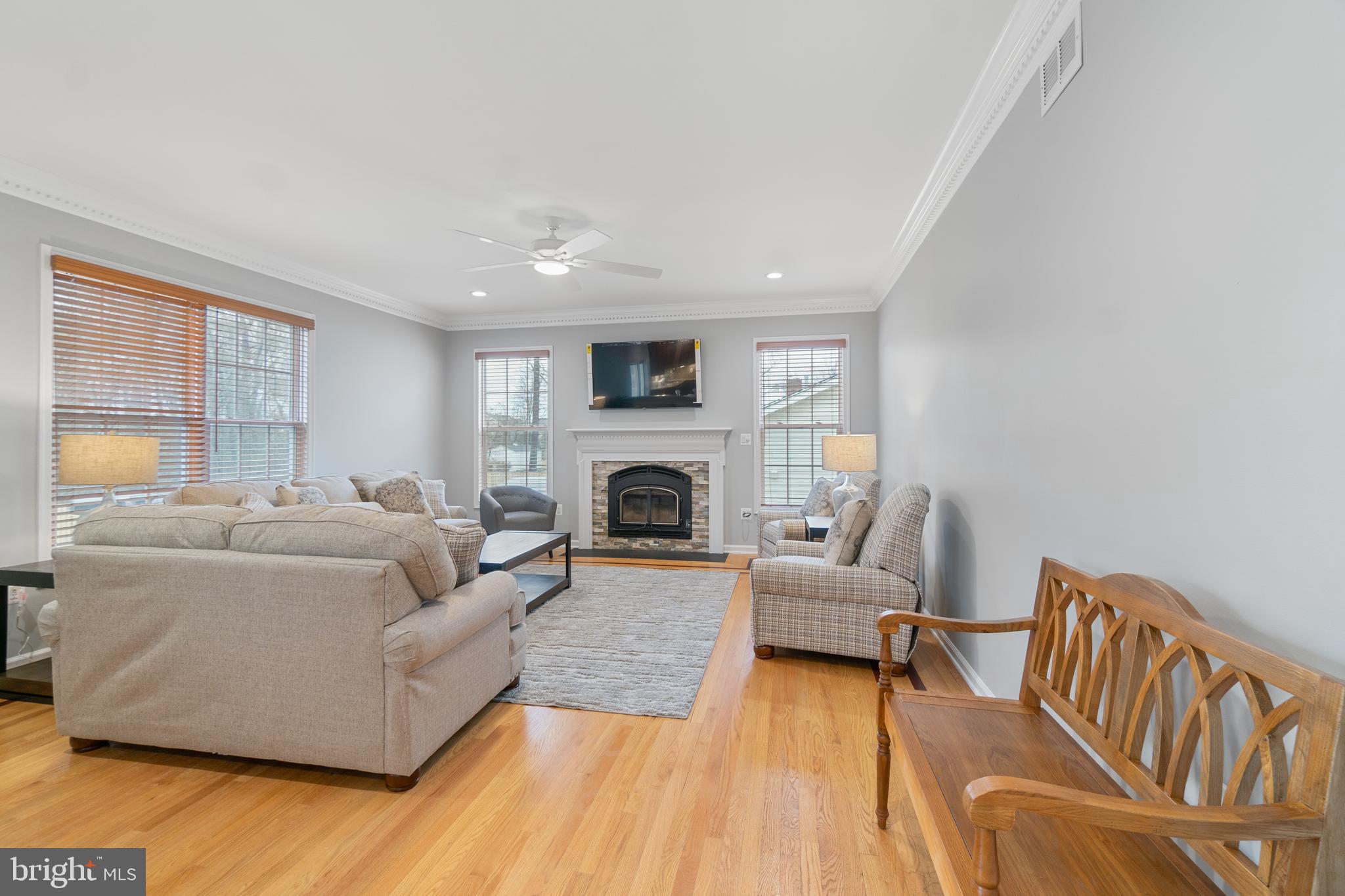 THOMPSON FARMS - Residential Lease