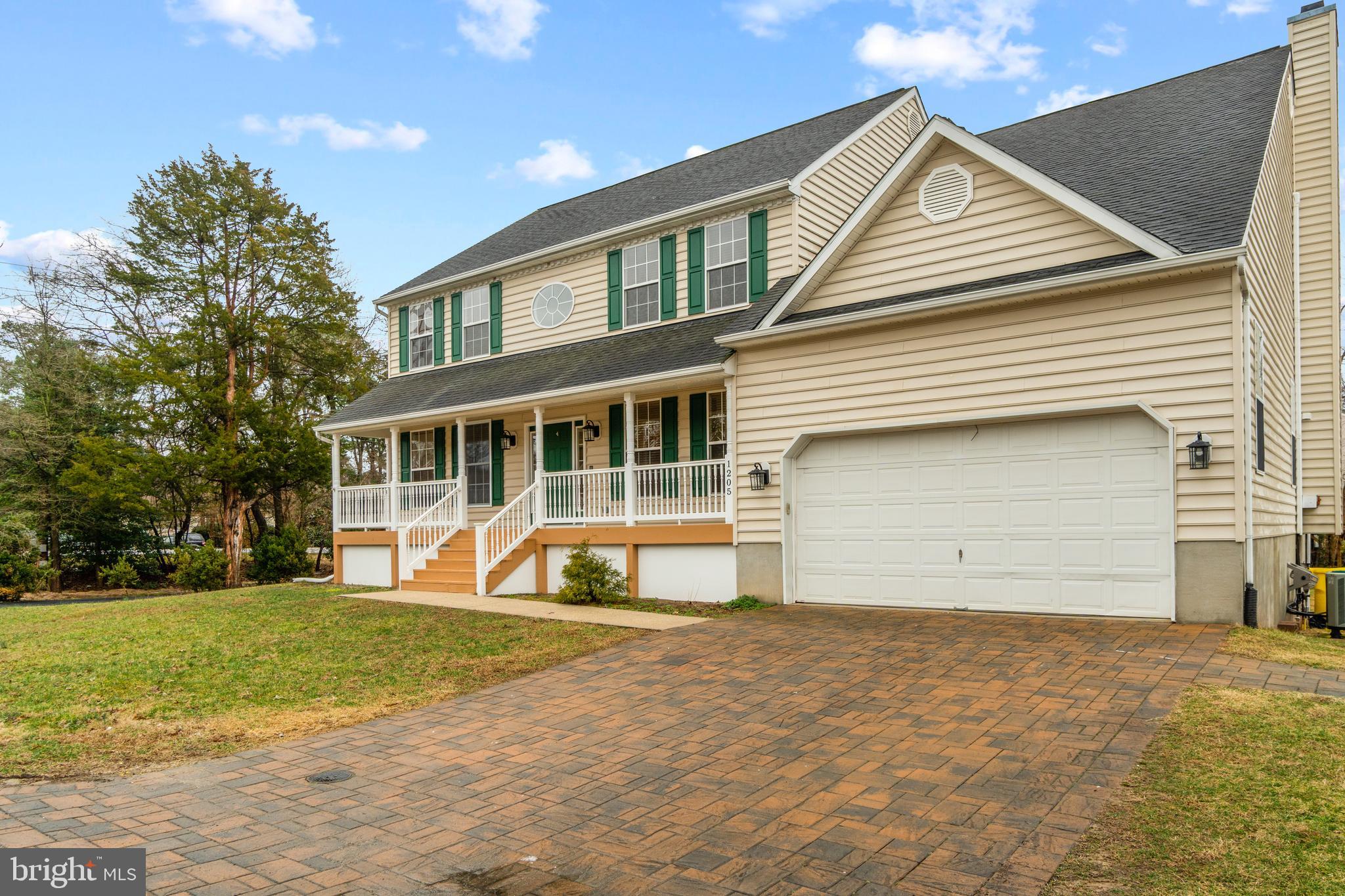 THOMPSON FARMS - Residential Lease