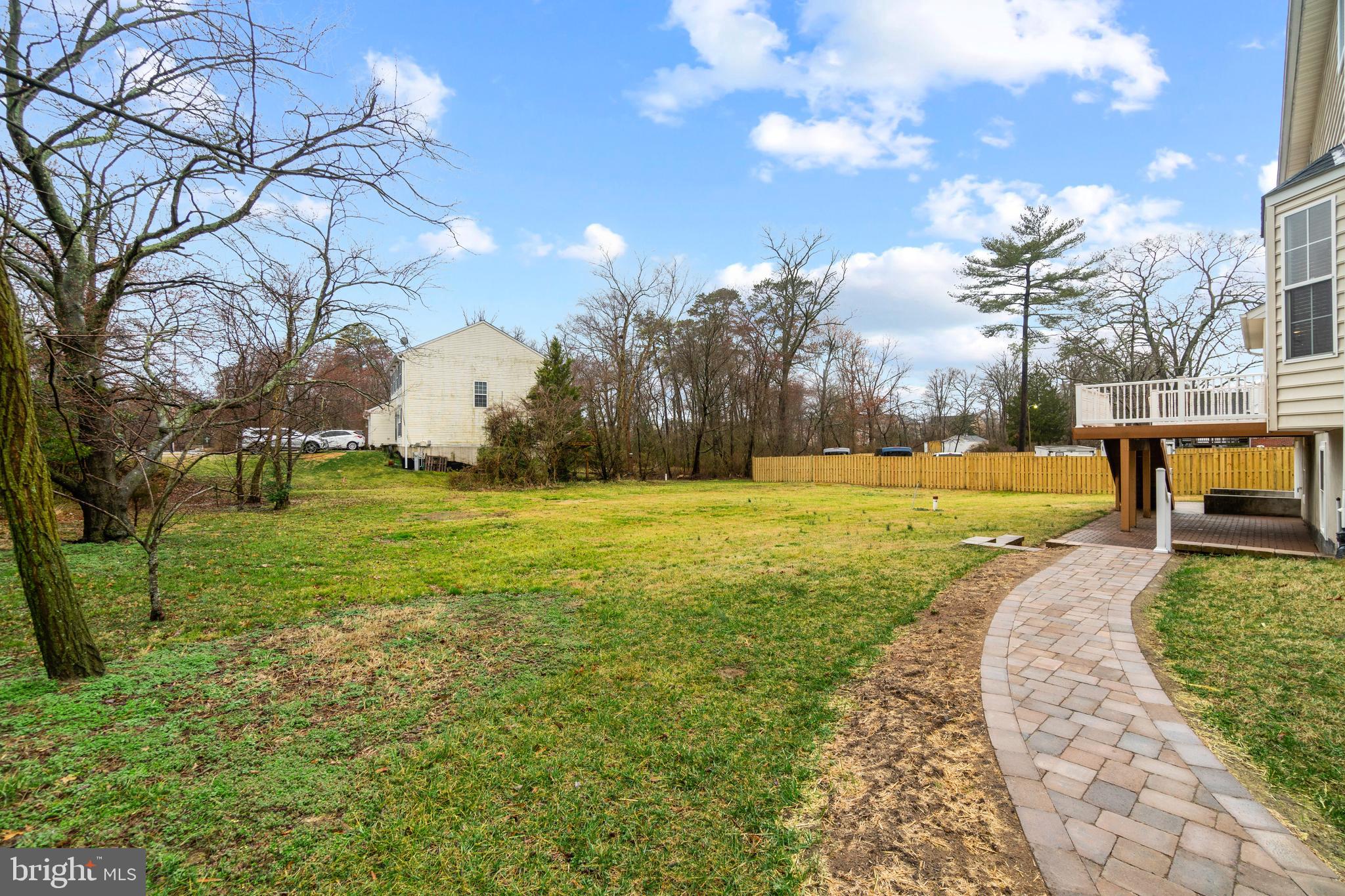 THOMPSON FARMS - Residential Lease