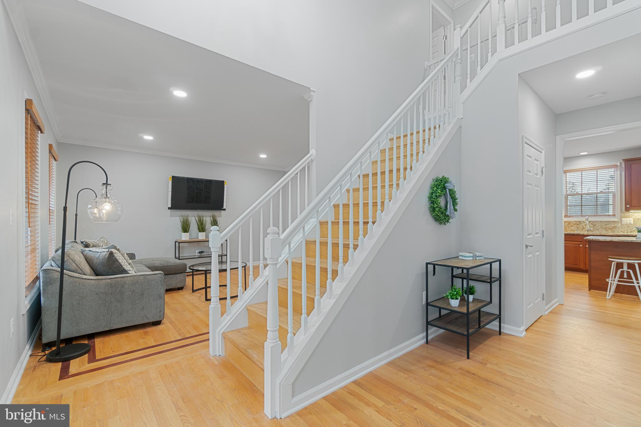 THOMPSON FARMS - Residential Lease