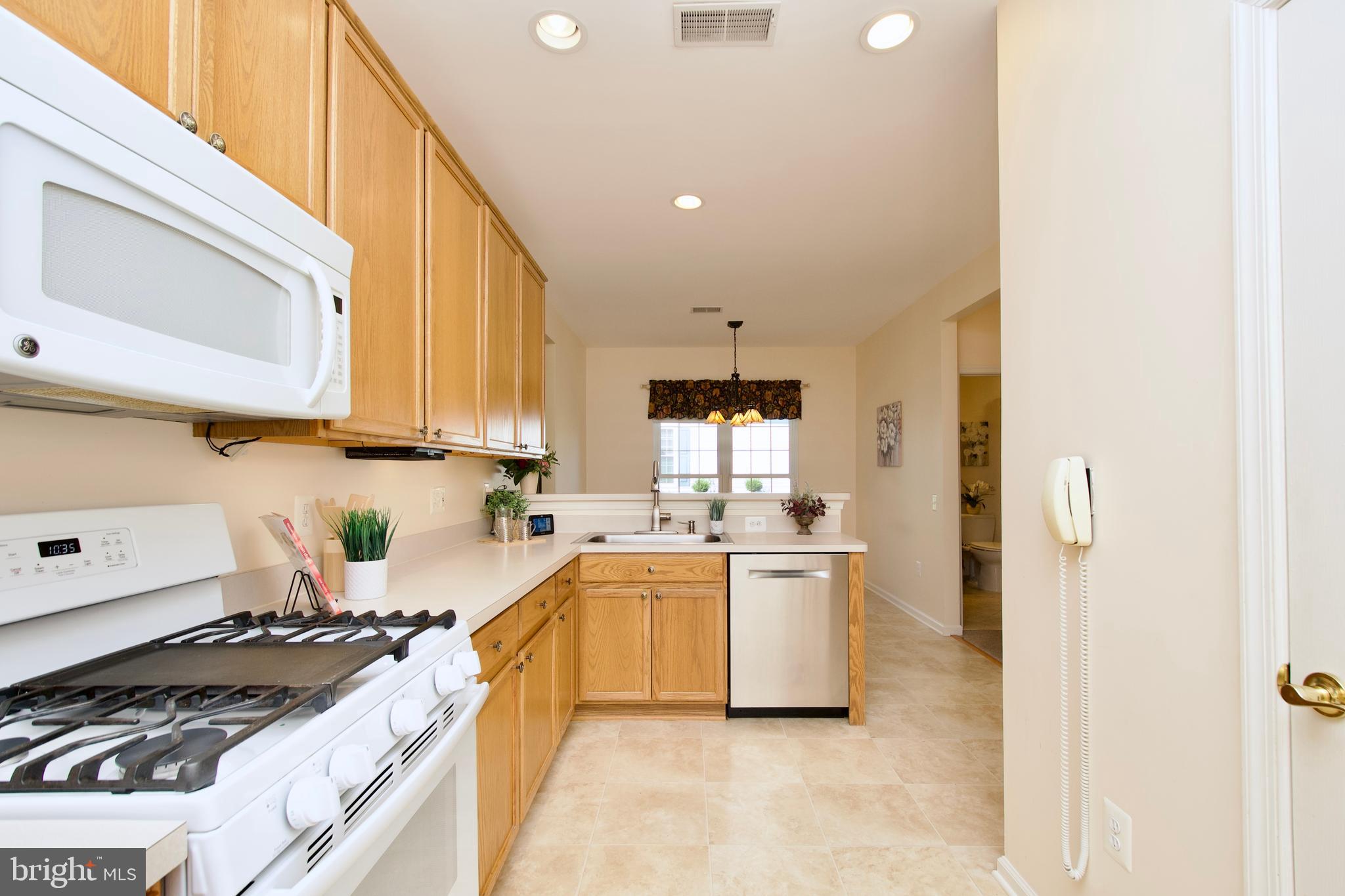 RIVER RIDGE - Residential