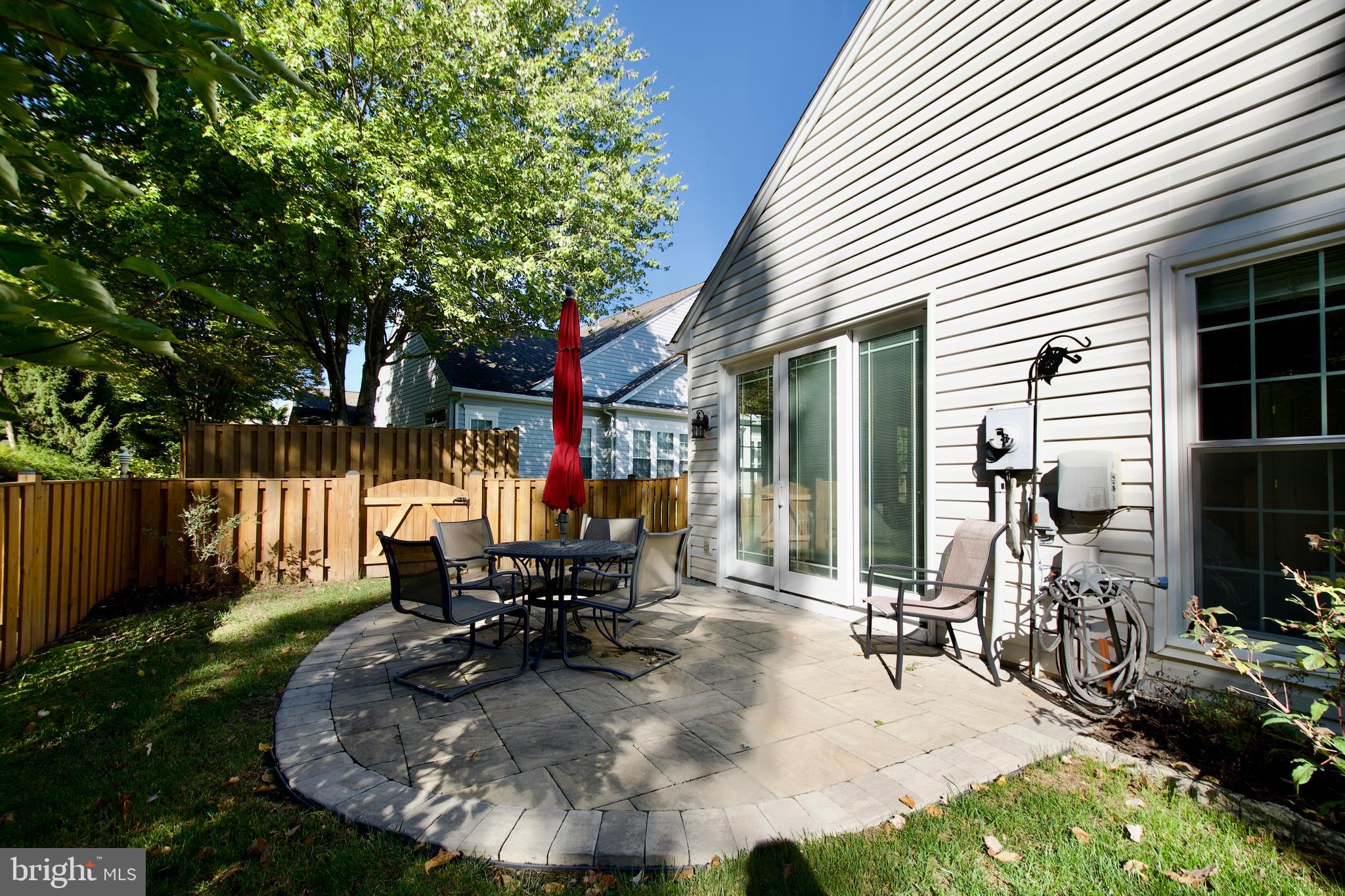 RIVER RIDGE - Residential