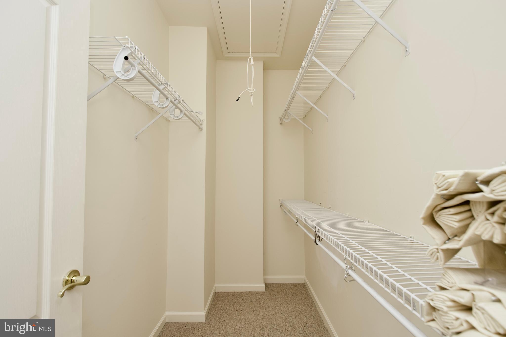 RIVER RIDGE - Residential