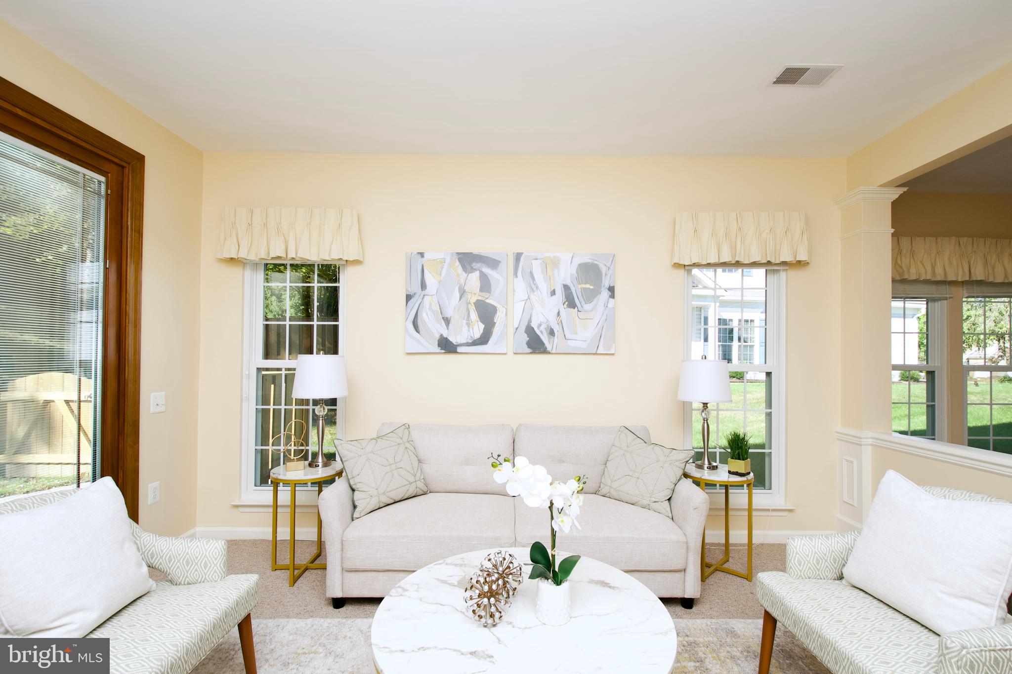 RIVER RIDGE - Residential