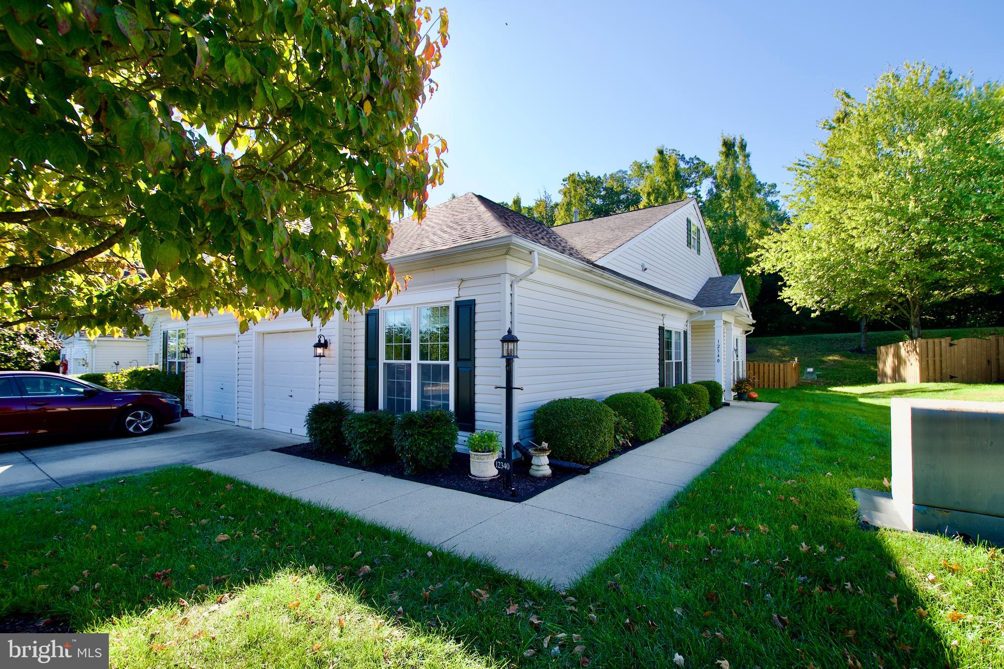 RIVER RIDGE - Residential