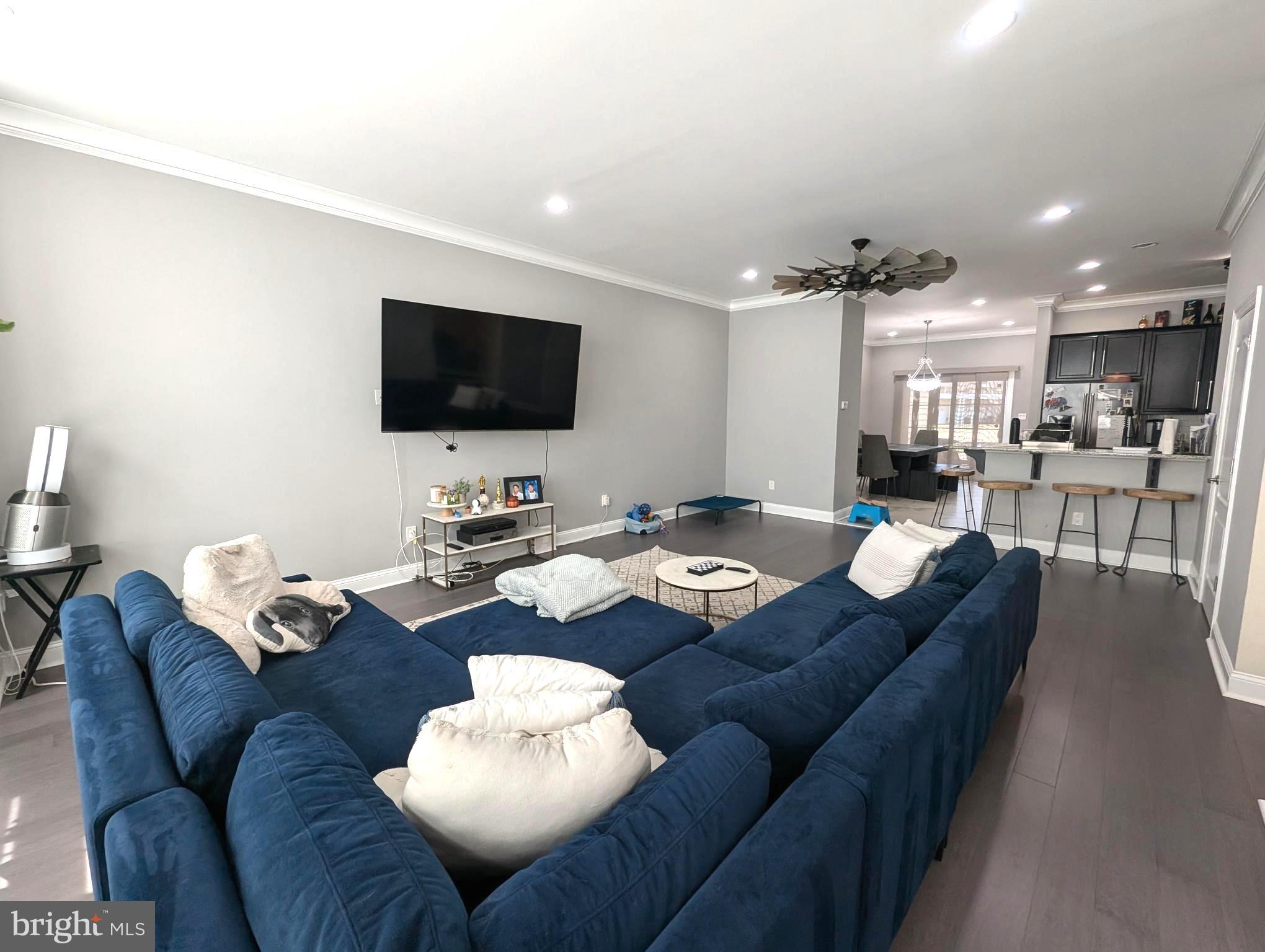 SIENA PLACE - Residential