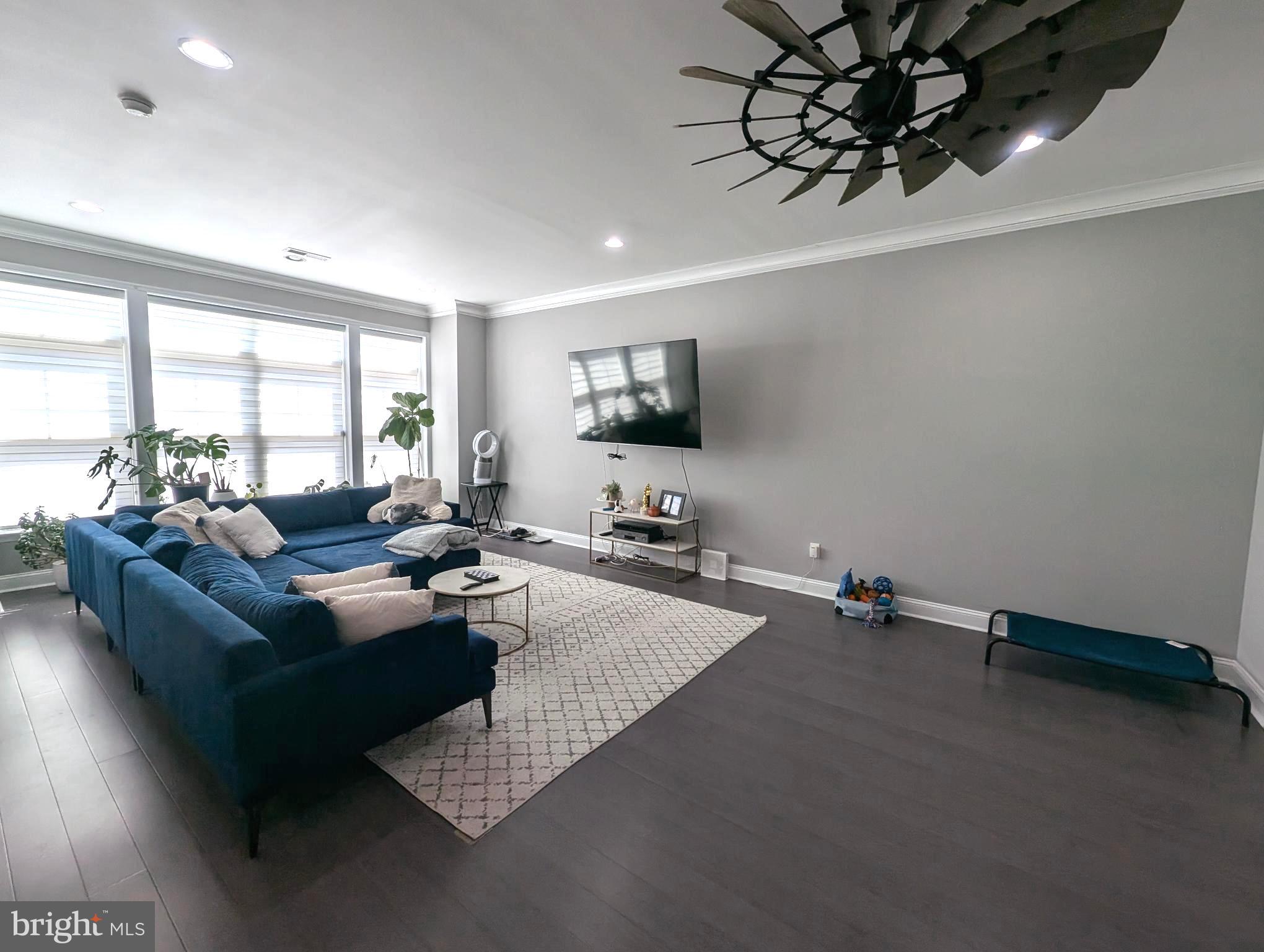 SIENA PLACE - Residential