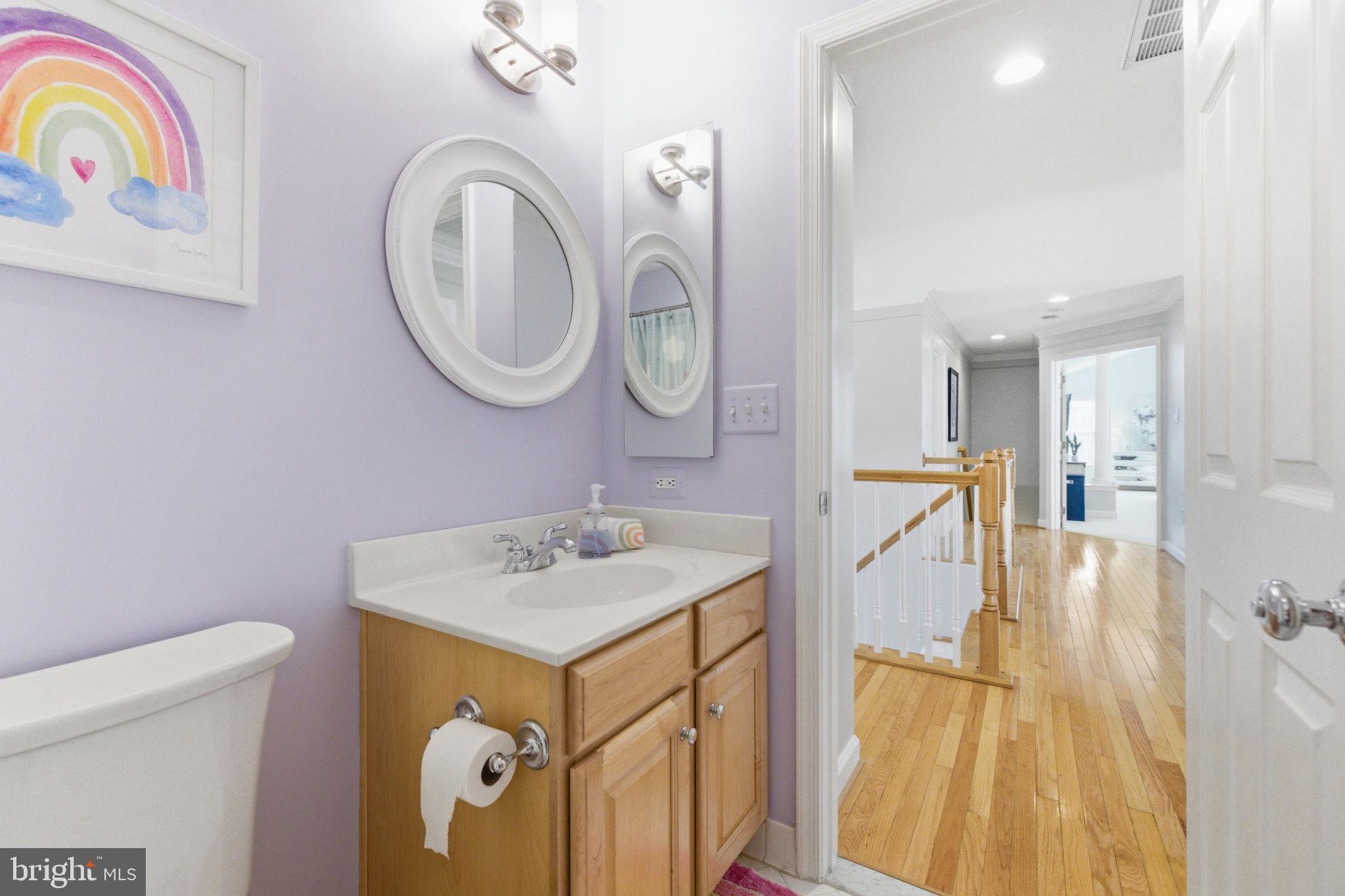 FOREST MANOR - Residential