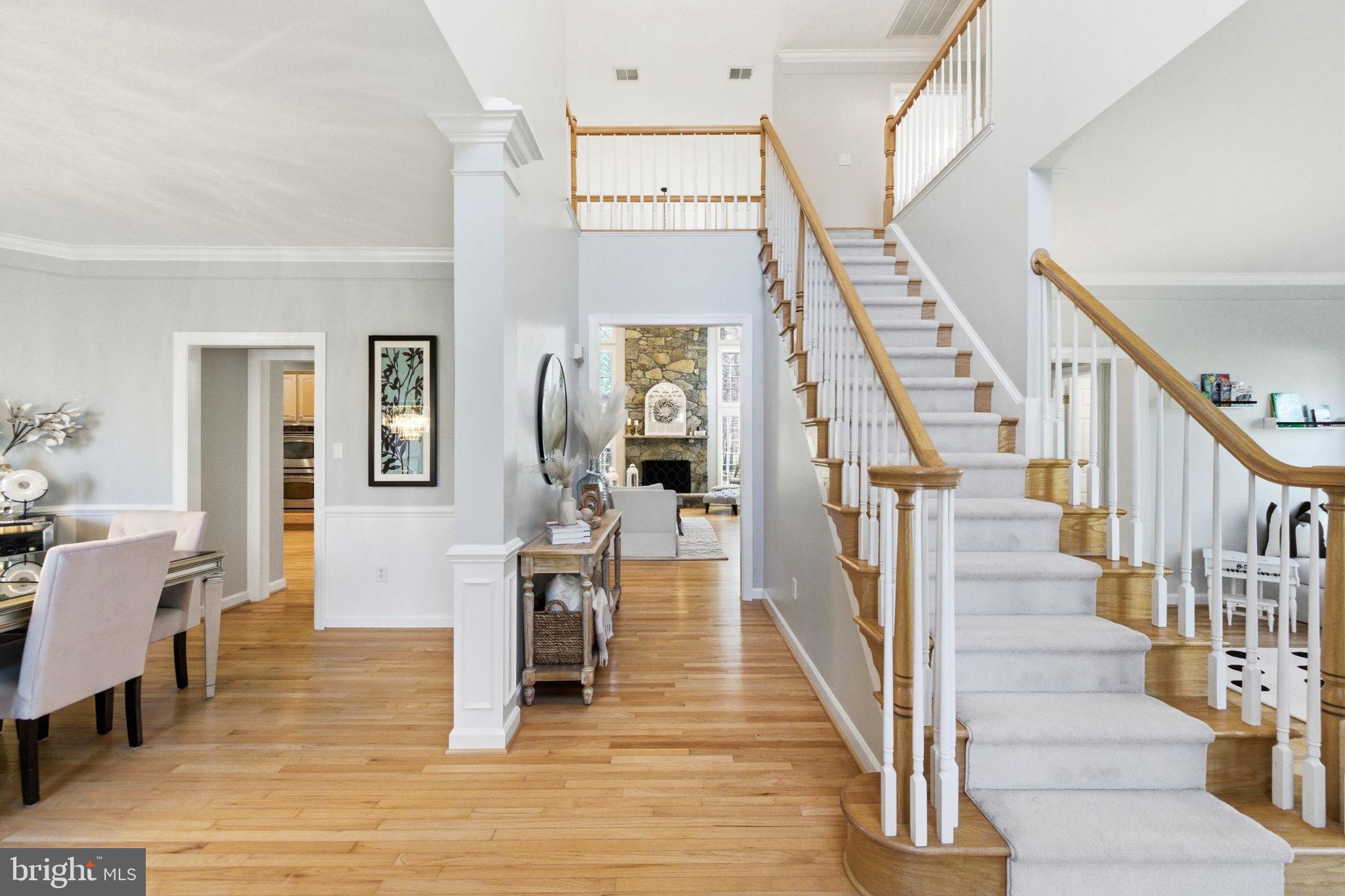 FOREST MANOR - Residential