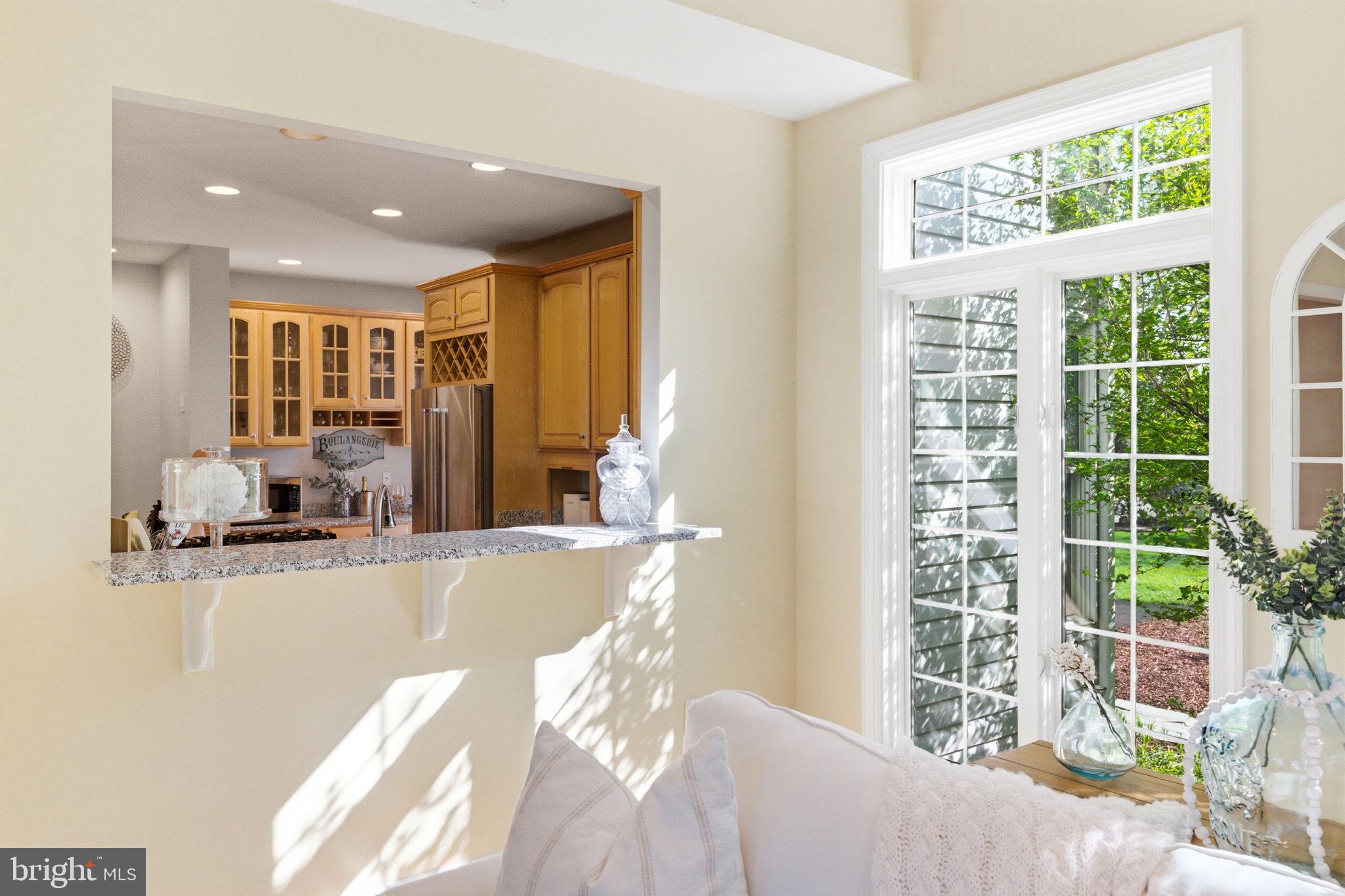 FOREST MANOR - Residential