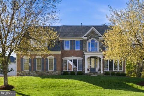 Homes For Sale - 22475 Forest Manor Drive<br/> ASHBURN, VA 20148