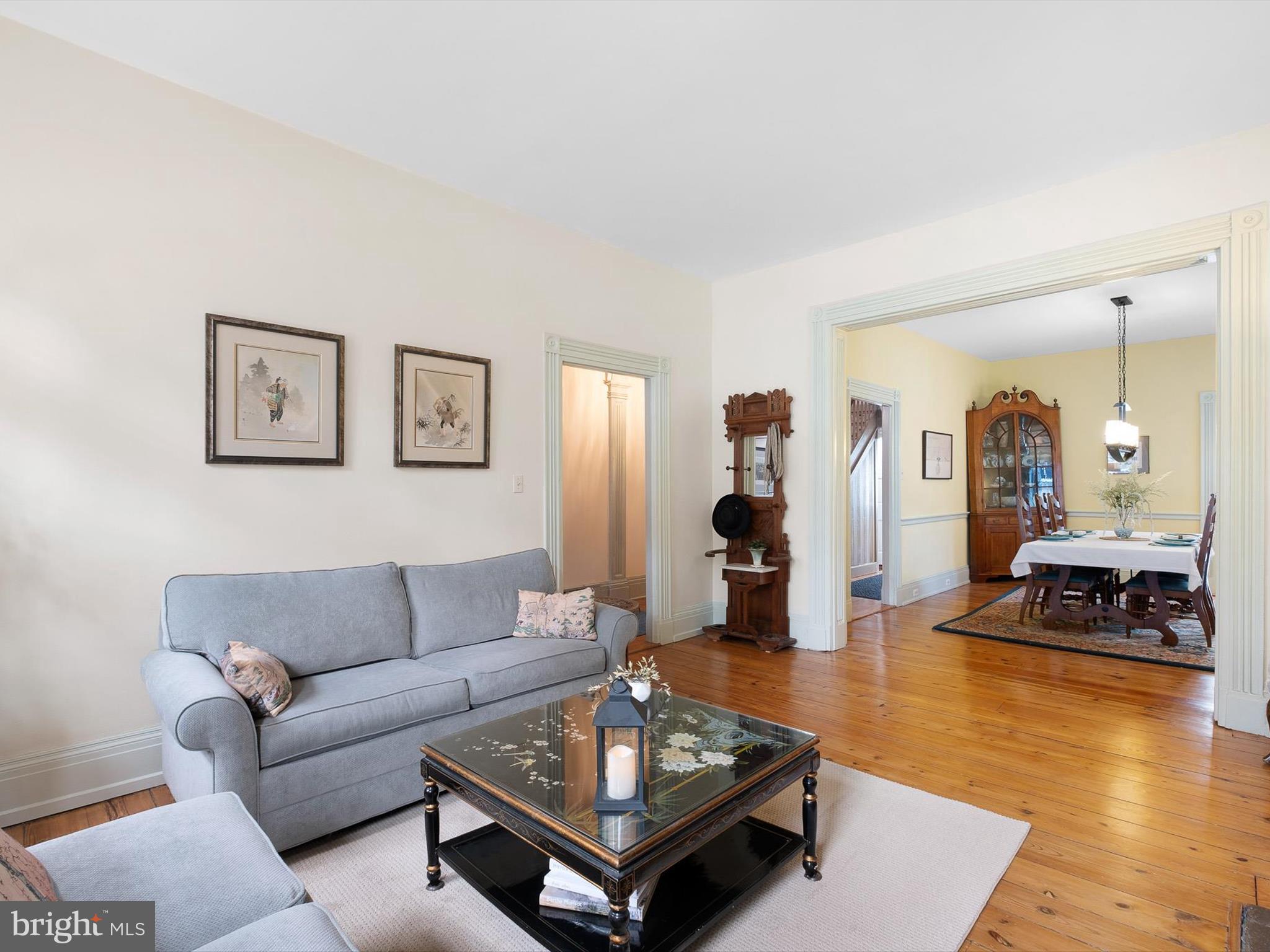 OLD NEW CASTLE - Residential