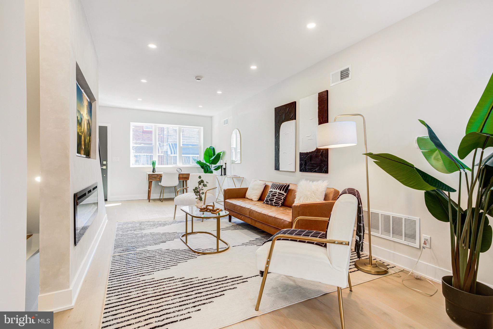 POINT BREEZE - Residential