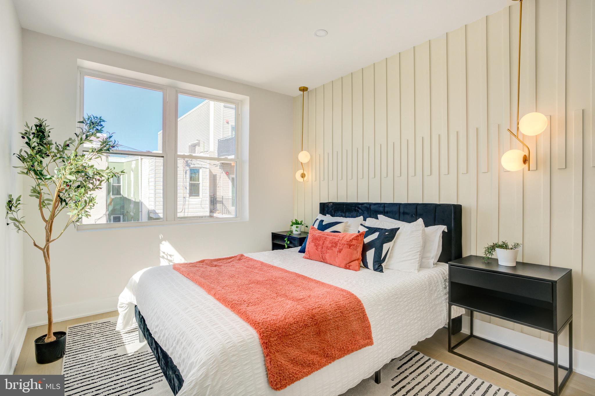 POINT BREEZE - Residential