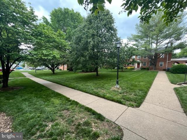 CAMBRIDGE COURTS - Residential Lease