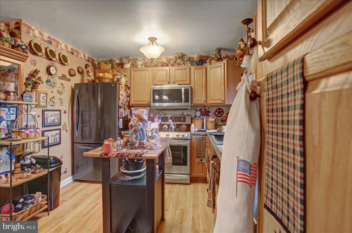 SOUTH MOUNTAIN ESTATES - Residential