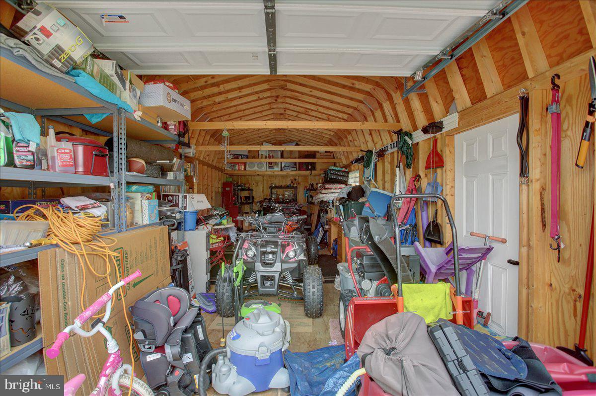 SOUTH MOUNTAIN ESTATES - Residential