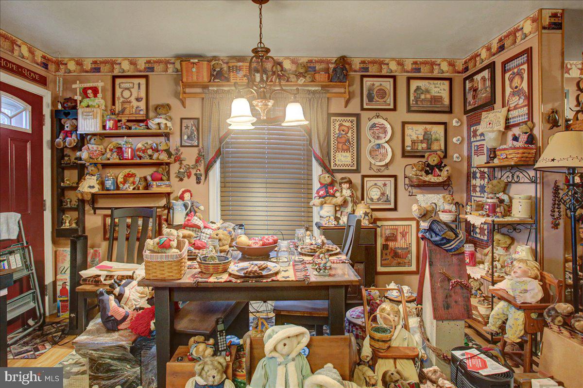 SOUTH MOUNTAIN ESTATES - Residential