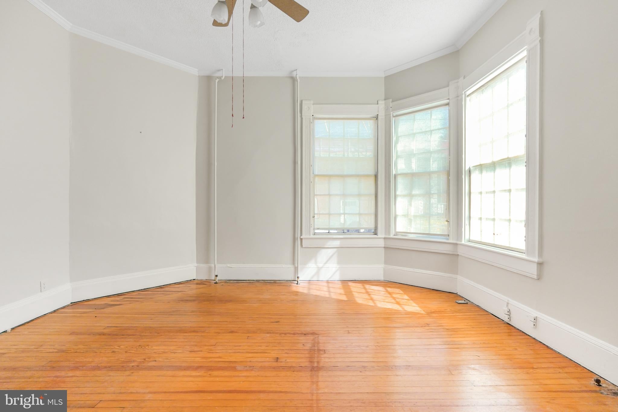 1122 CAROLINE STREET 1
