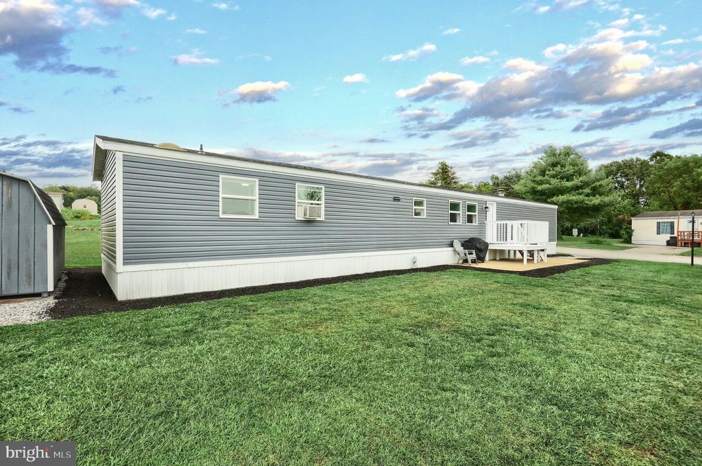 Photo of 701 Cassel Road #LOT 106, MANCHESTER, PA 17345 (MLS # PAYK2089998)