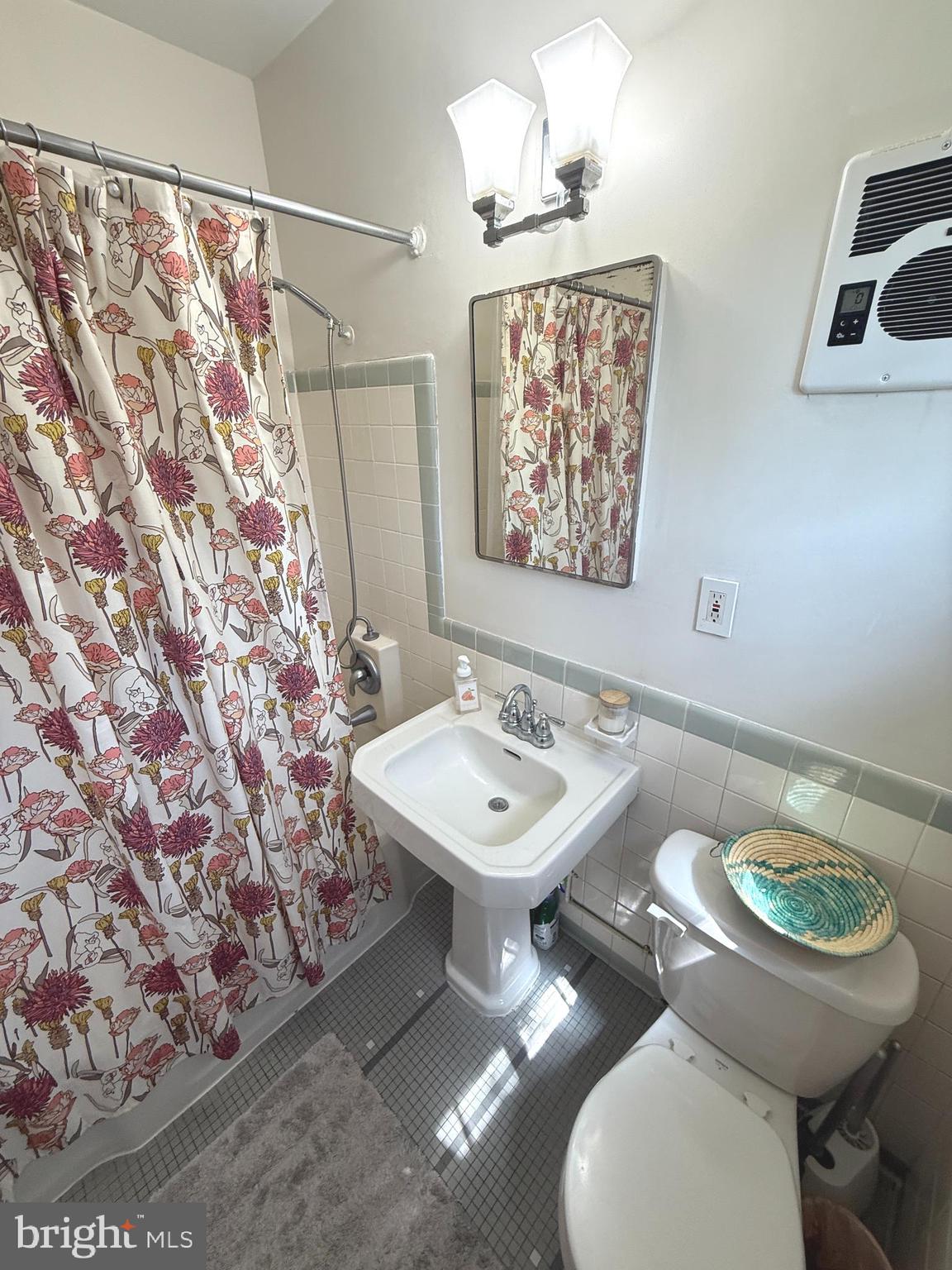 PARKFAIRFAX - Residential Lease