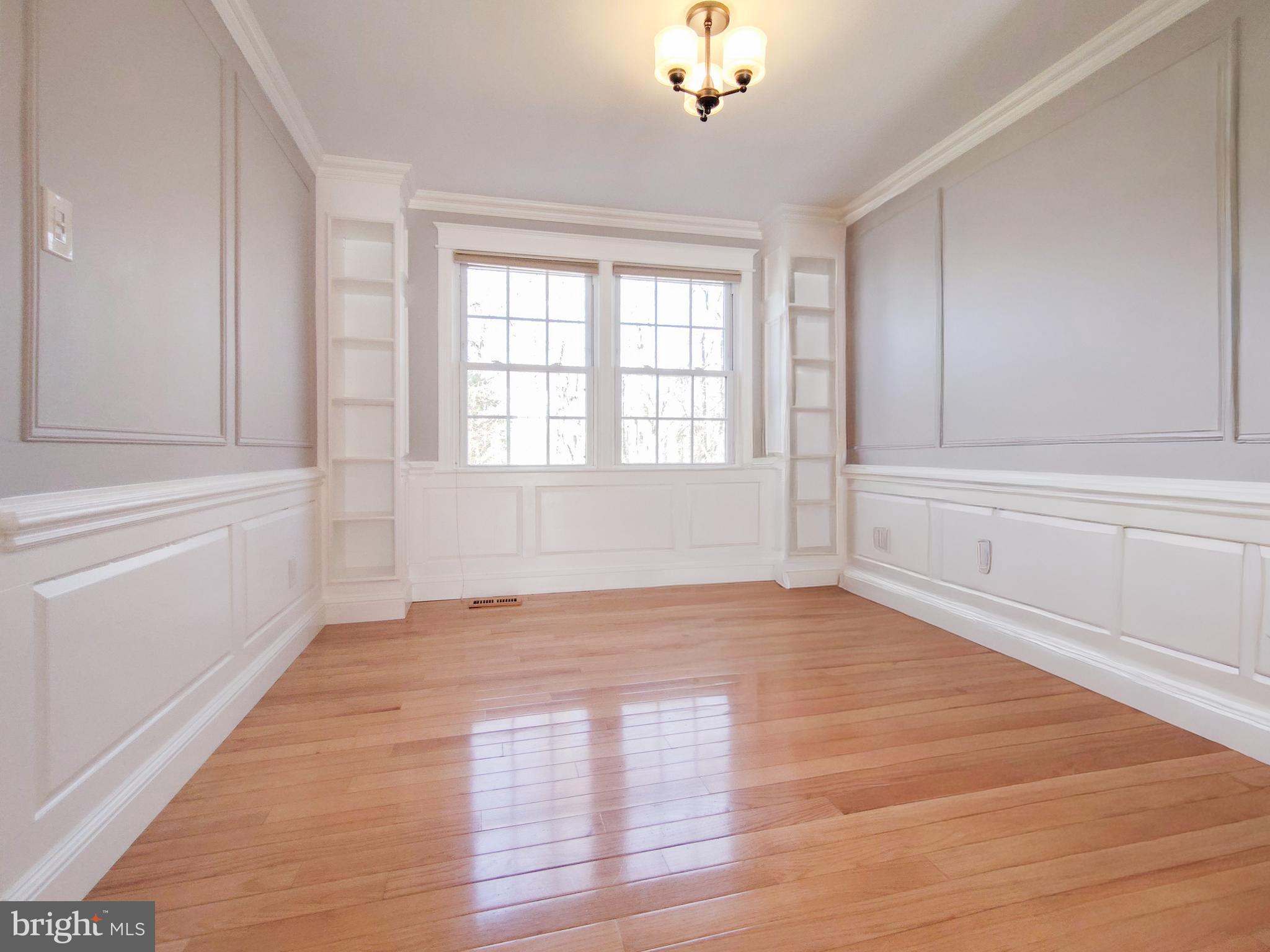 OLD MILL COMMUNITY - Residential Lease