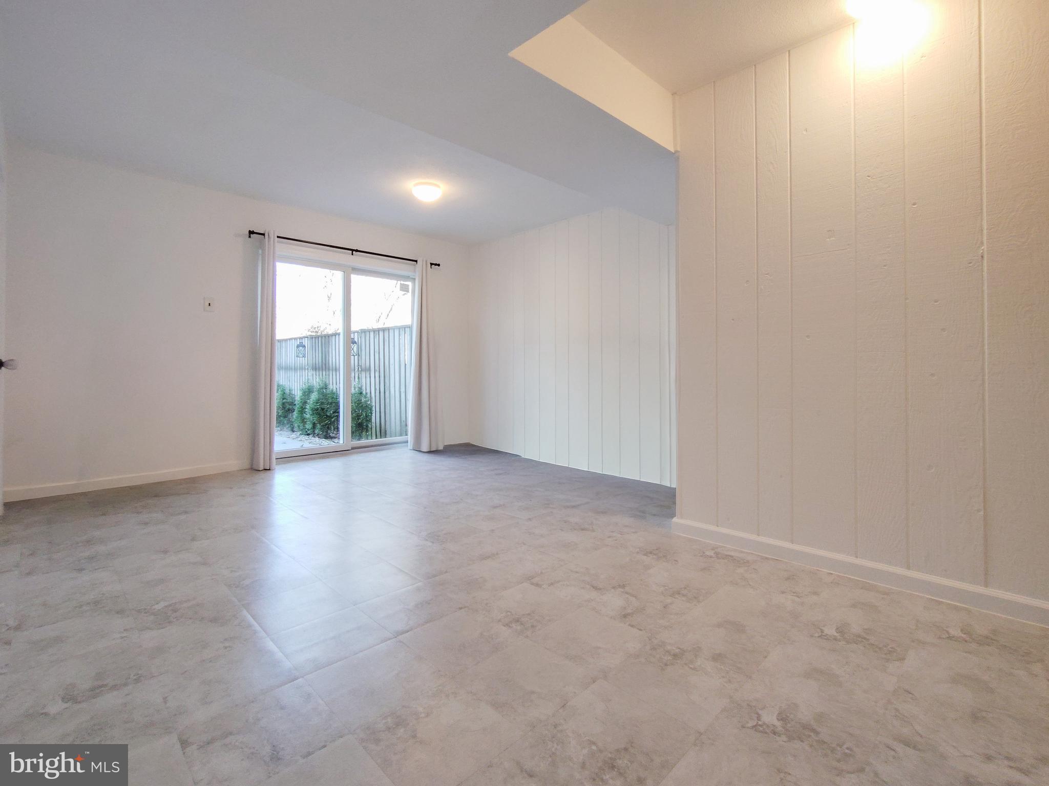 OLD MILL COMMUNITY - Residential Lease