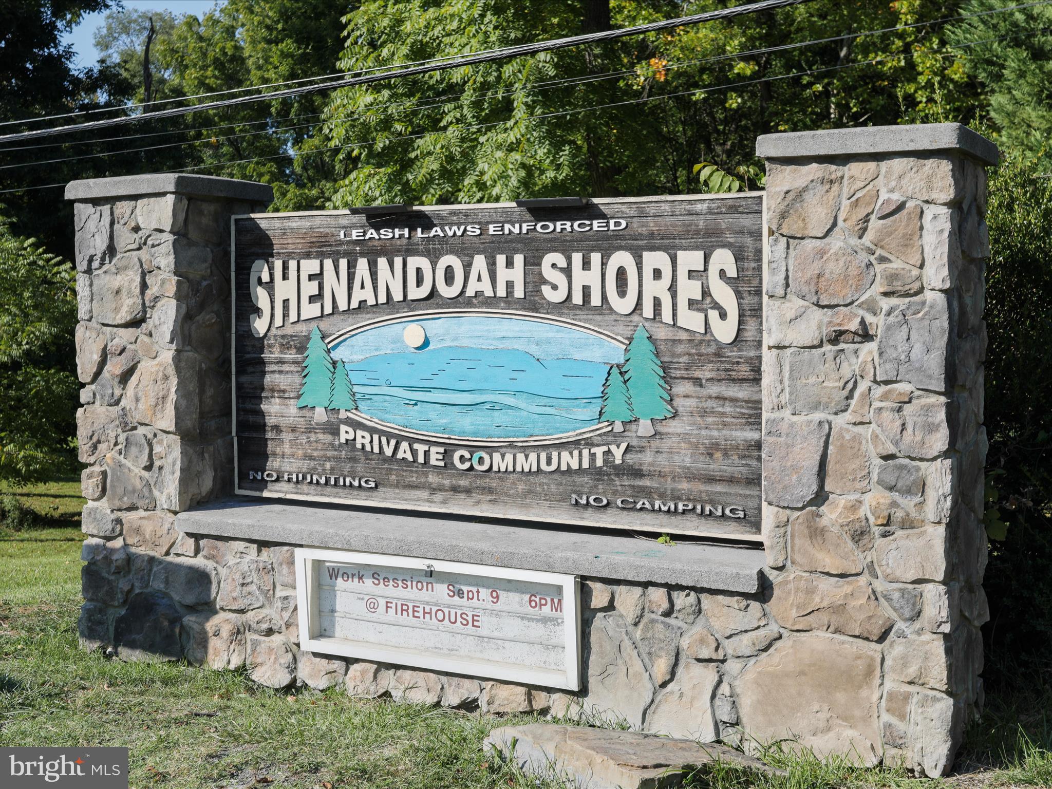 SHENANDOAH  SHORES - Residential