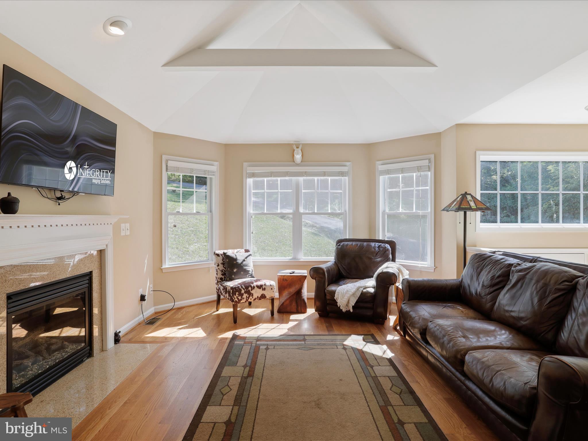 SHENANDOAH  SHORES - Residential