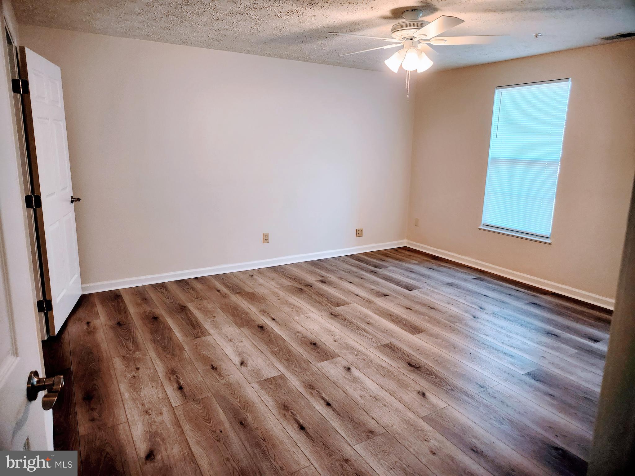 PINEY ORCHARD - Residential Lease