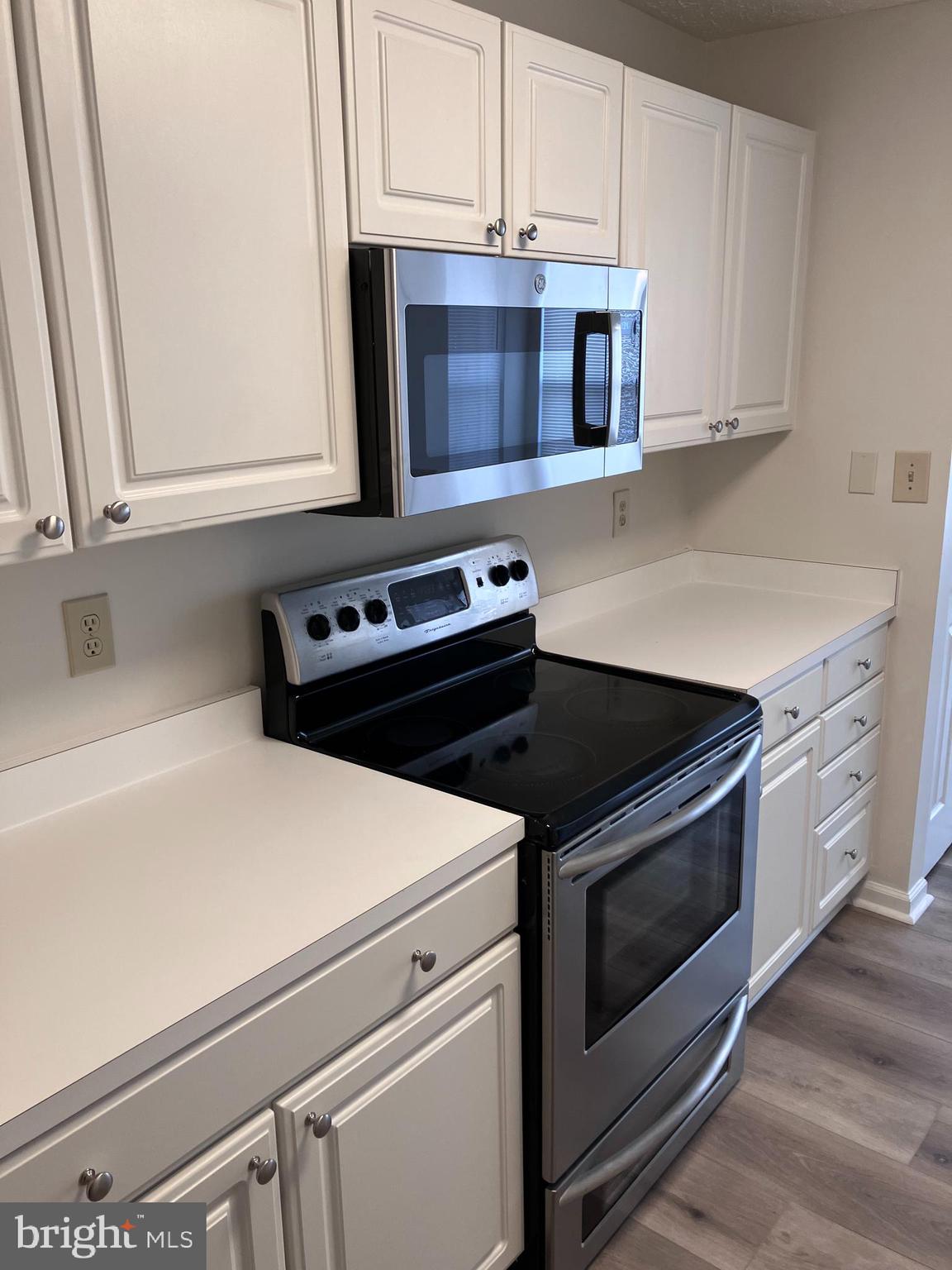 PINEY ORCHARD - Residential Lease