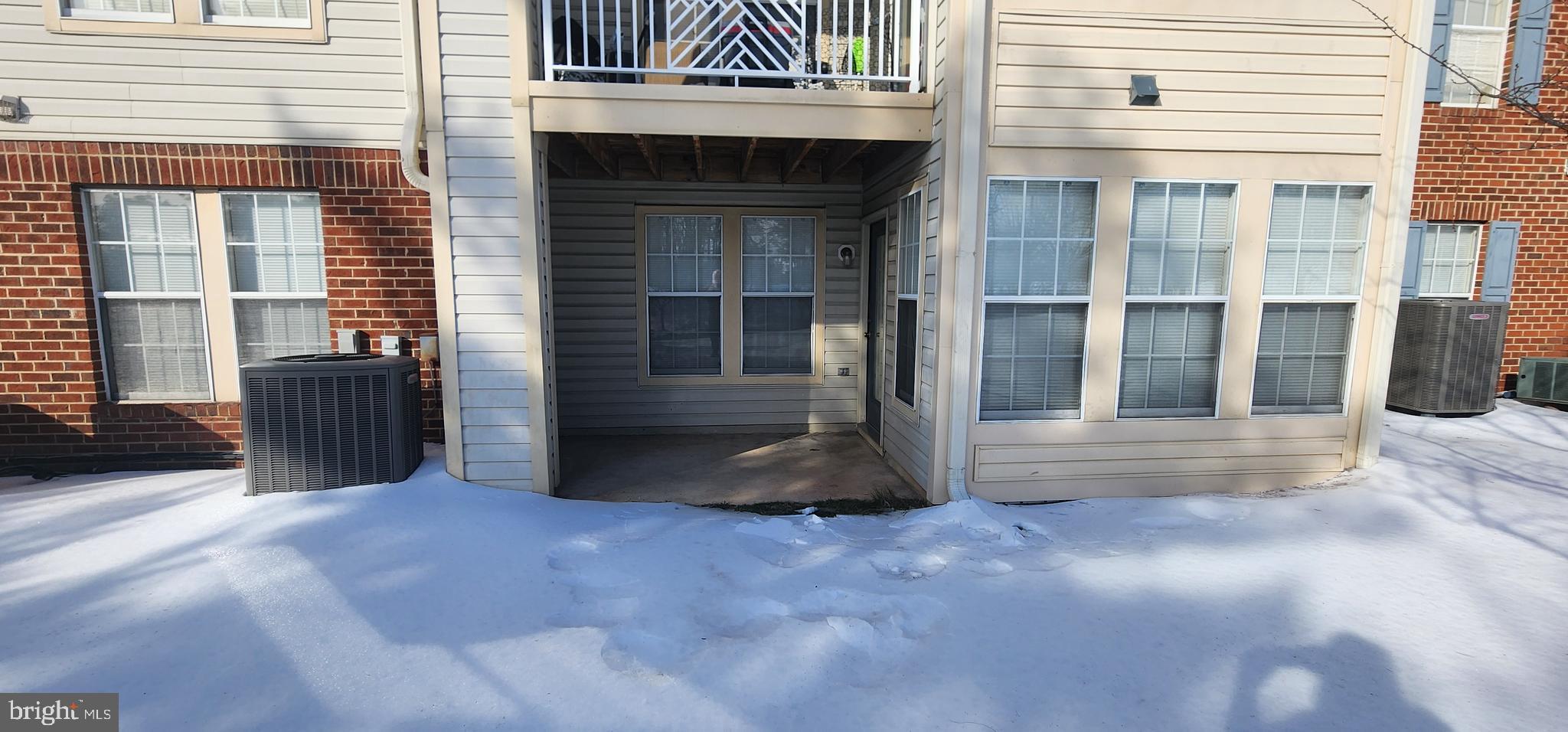 PINEY ORCHARD - Residential Lease