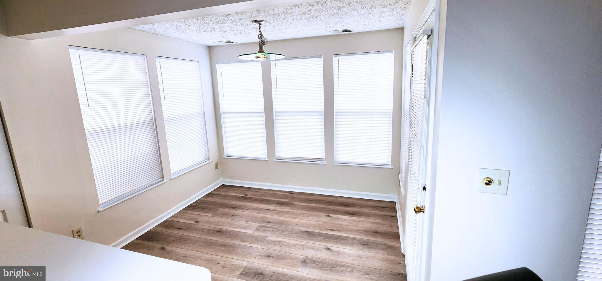 PINEY ORCHARD - Residential Lease