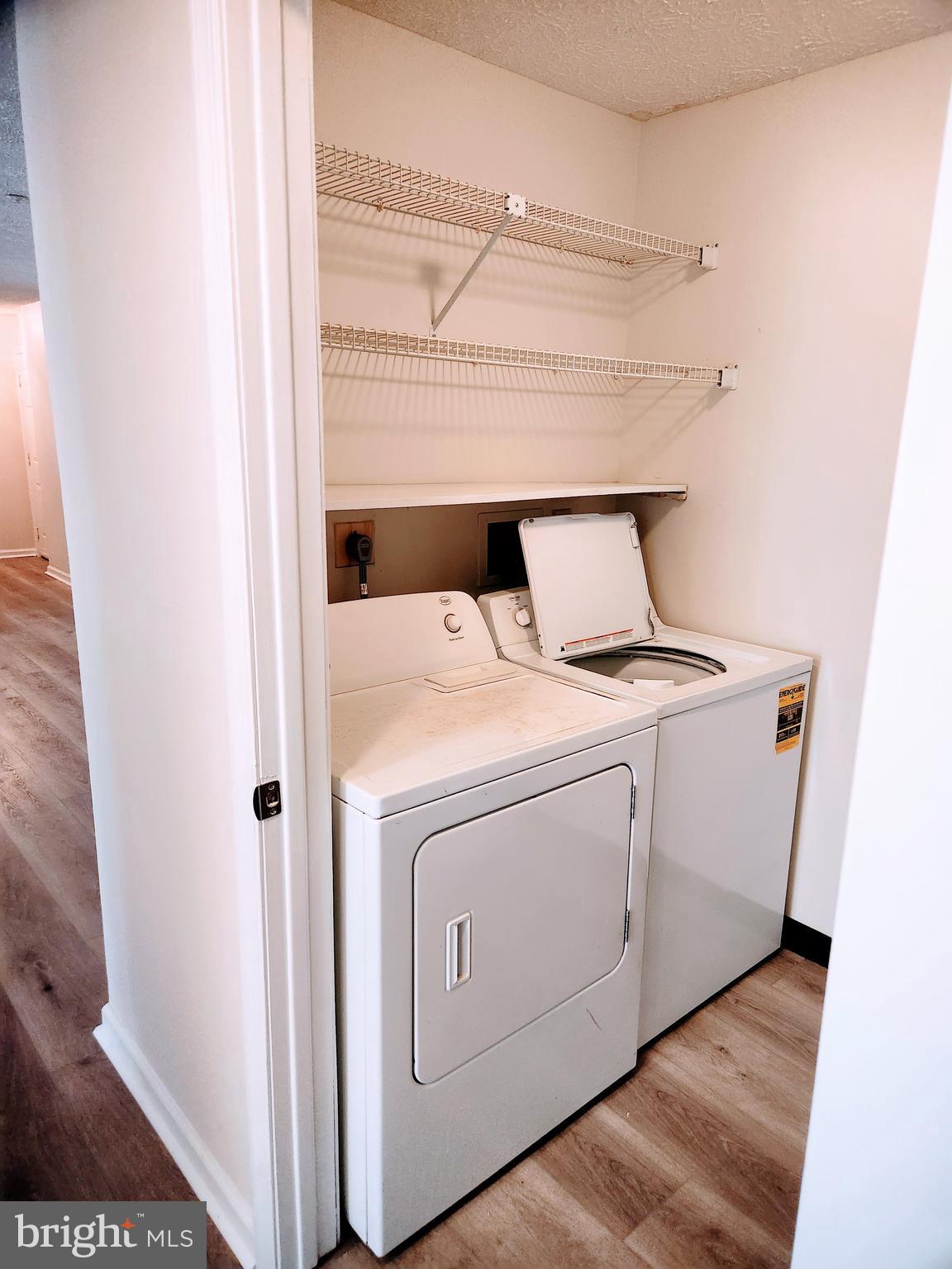 PINEY ORCHARD - Residential Lease