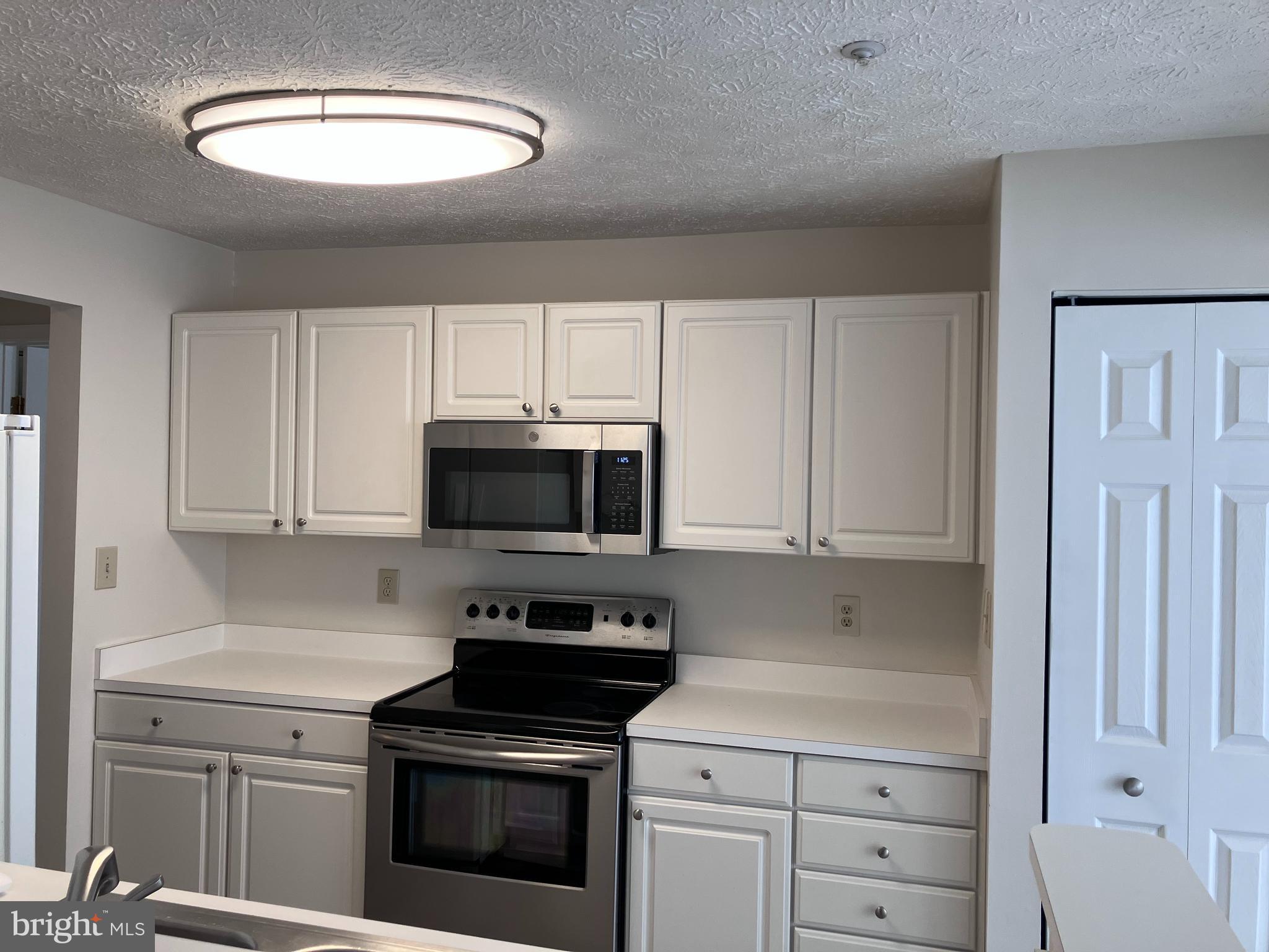 PINEY ORCHARD - Residential Lease