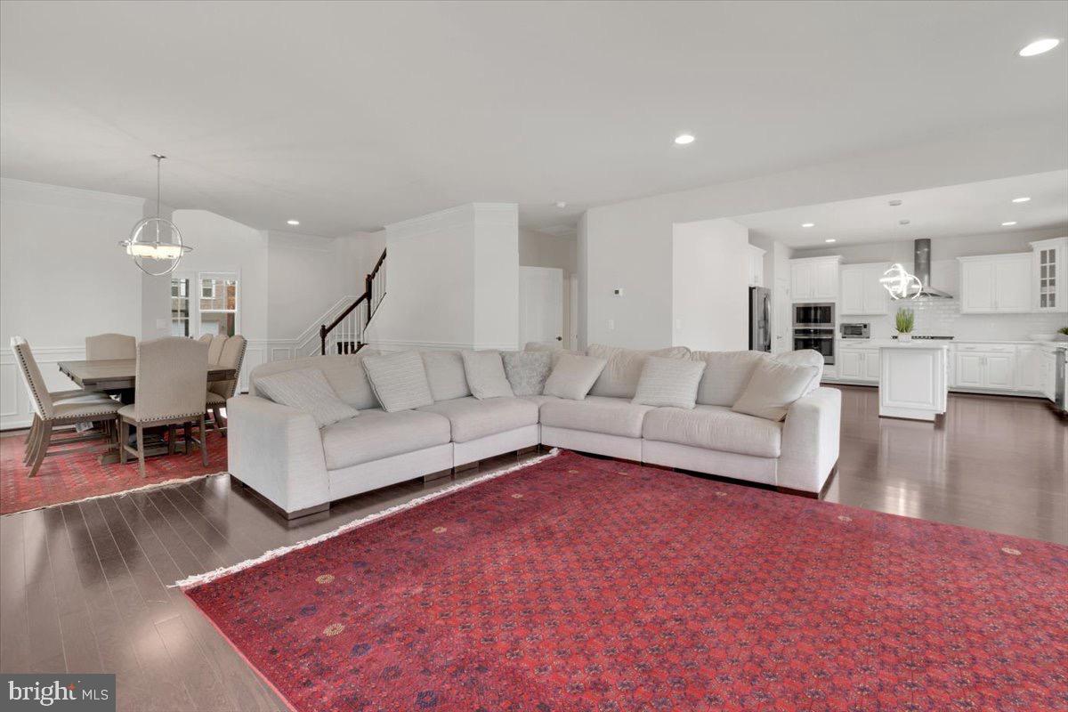 EASTVIEW AT STONE RIDGE - Residential