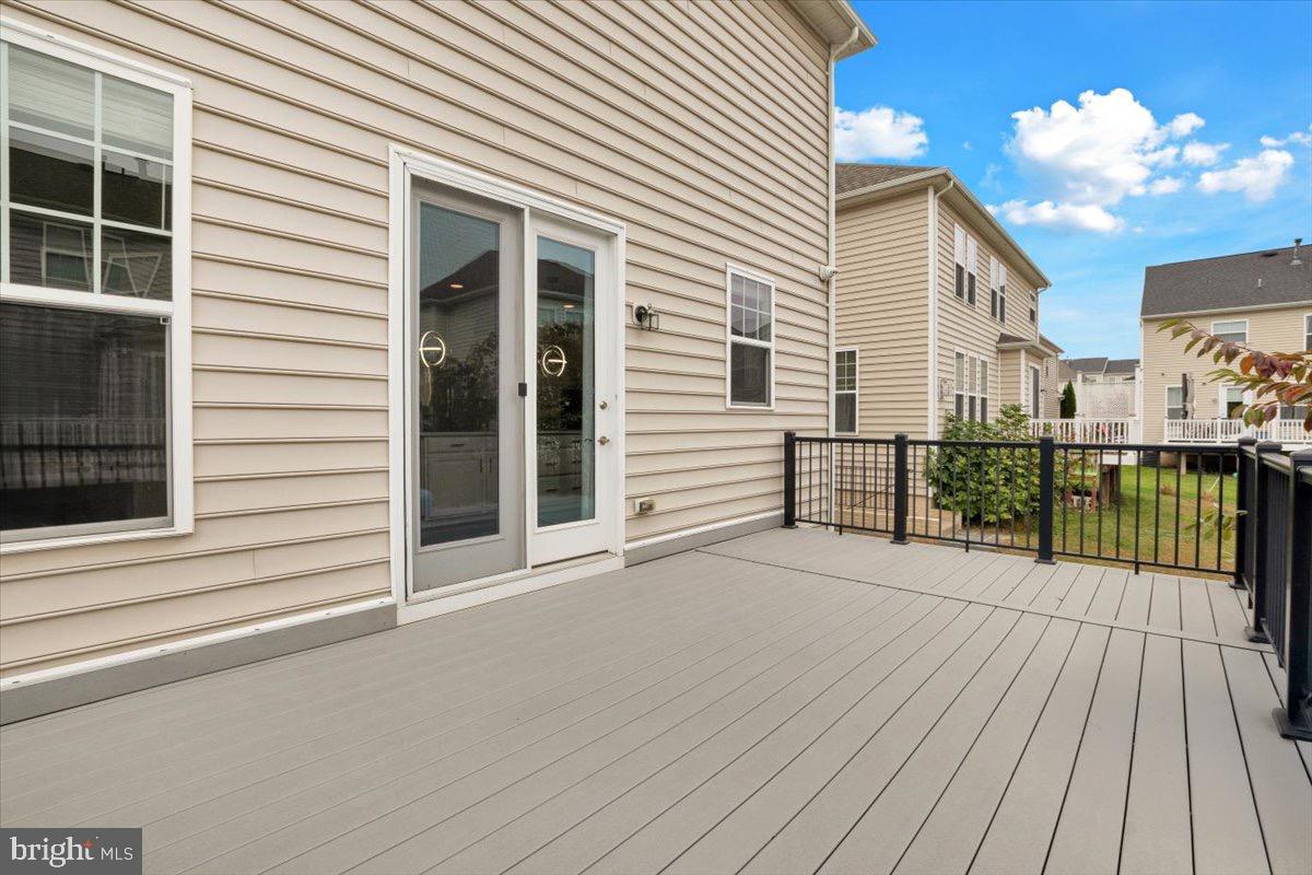 EASTVIEW AT STONE RIDGE - Residential