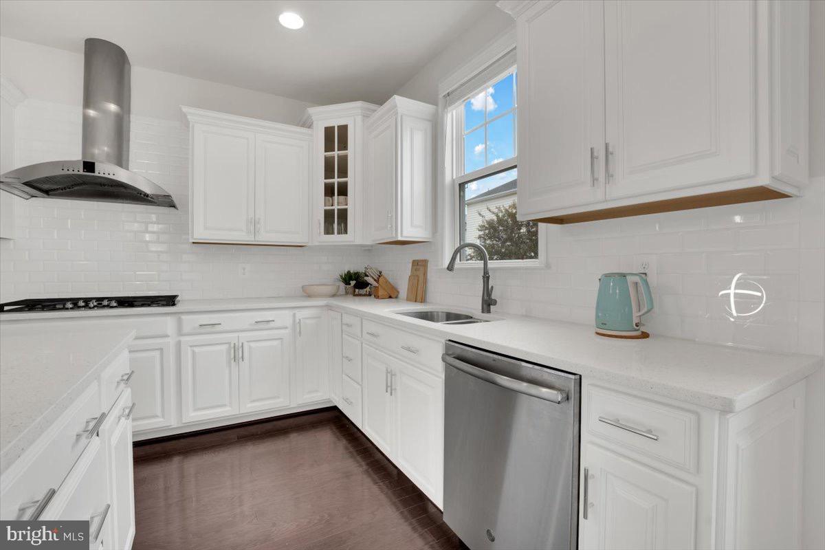 EASTVIEW AT STONE RIDGE - Residential