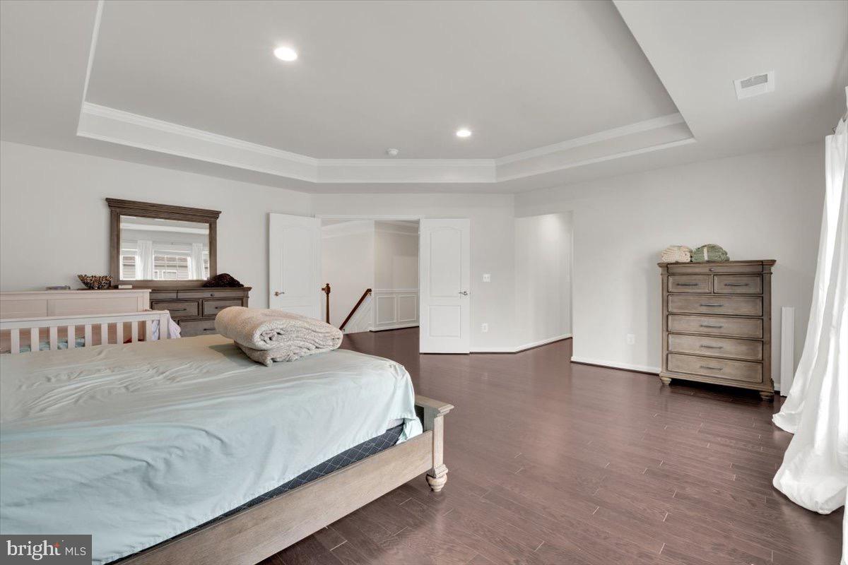 EASTVIEW AT STONE RIDGE - Residential