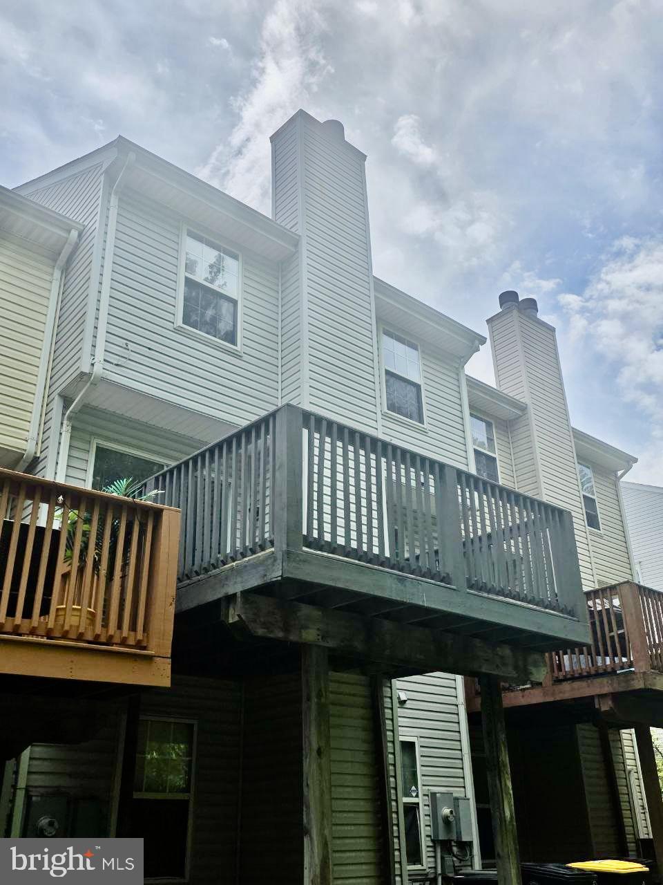 APPLEGATE CONDO - Residential