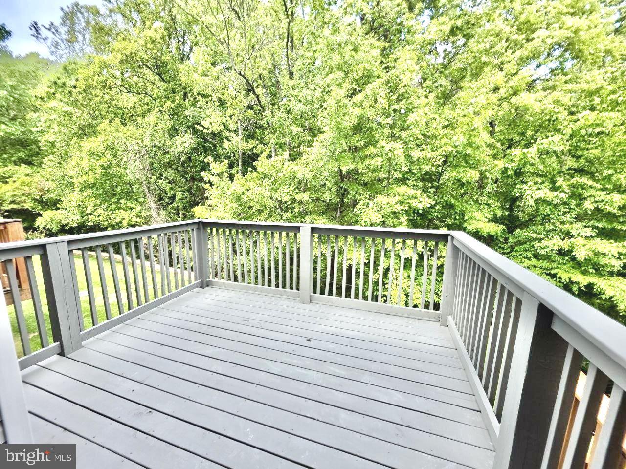 APPLEGATE CONDO - Residential