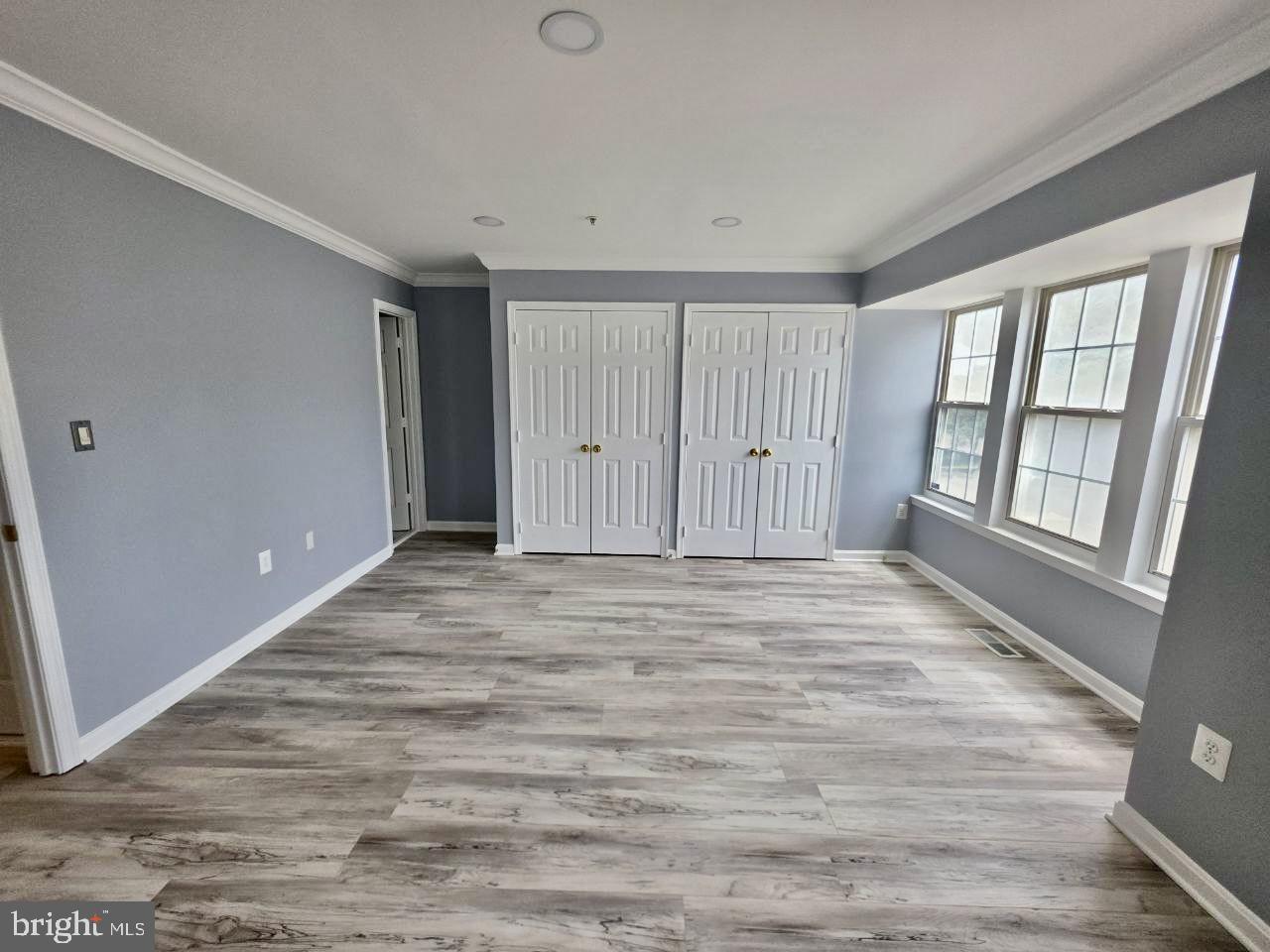 APPLEGATE CONDO - Residential