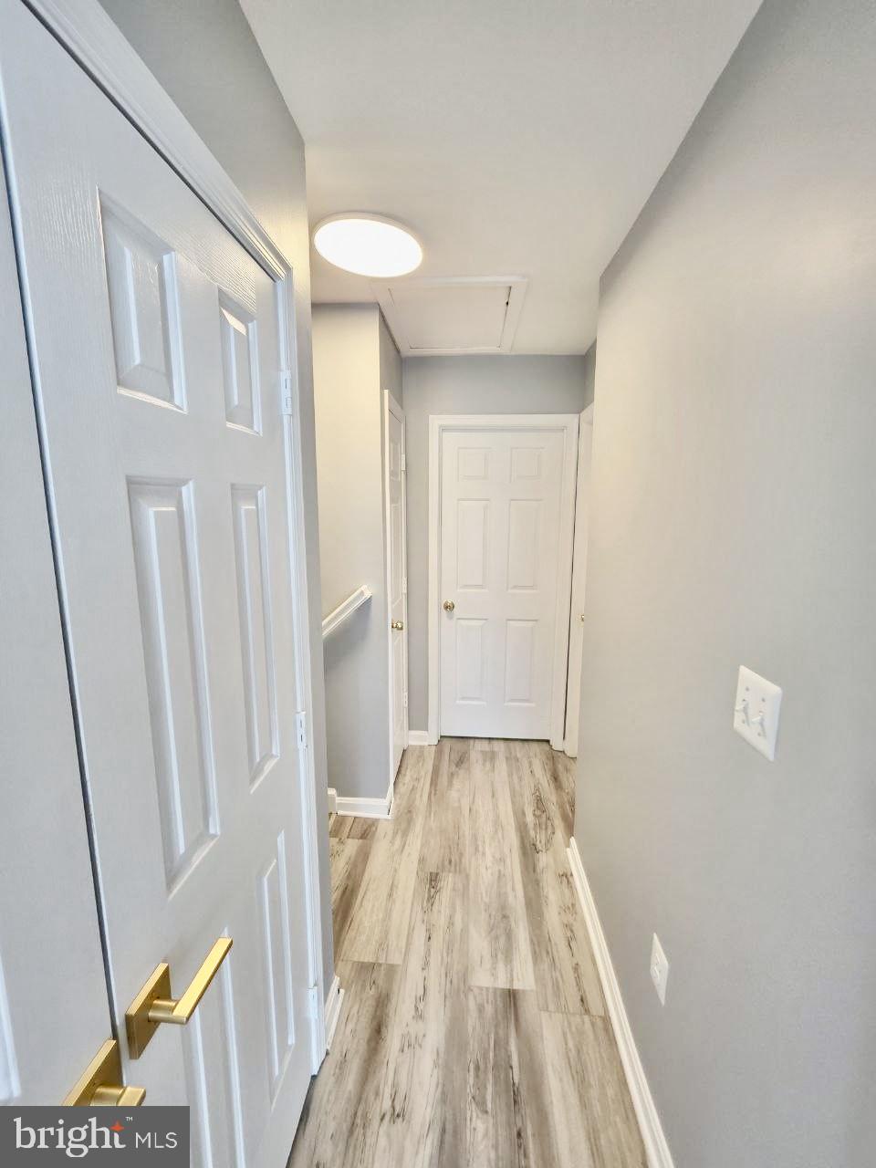 APPLEGATE CONDO - Residential
