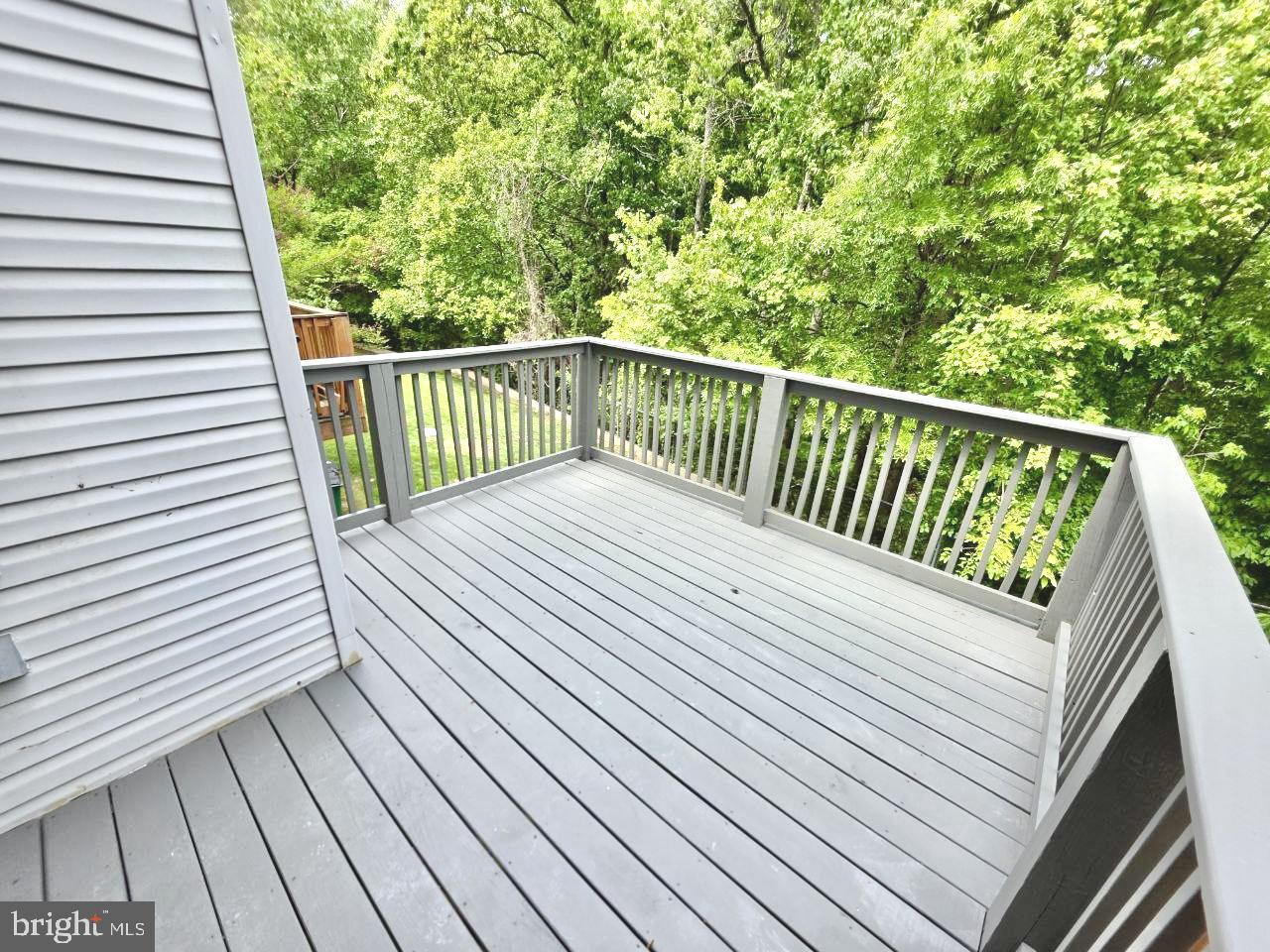 APPLEGATE CONDO - Residential