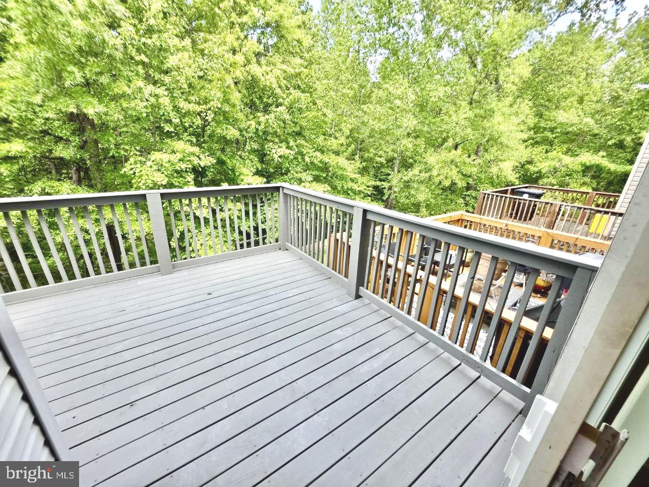 APPLEGATE CONDO - Residential