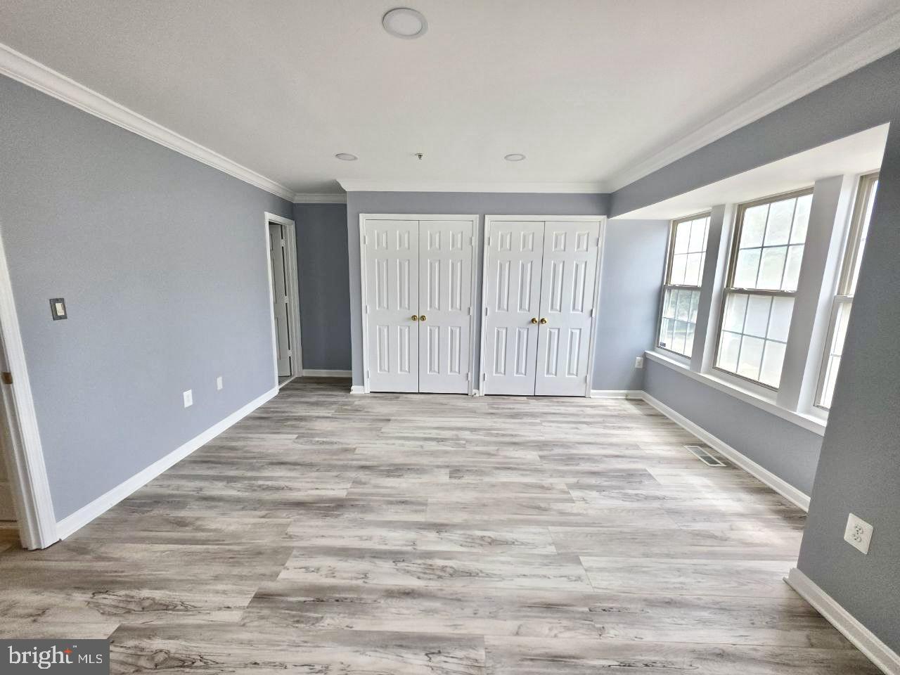 APPLEGATE CONDO - Residential