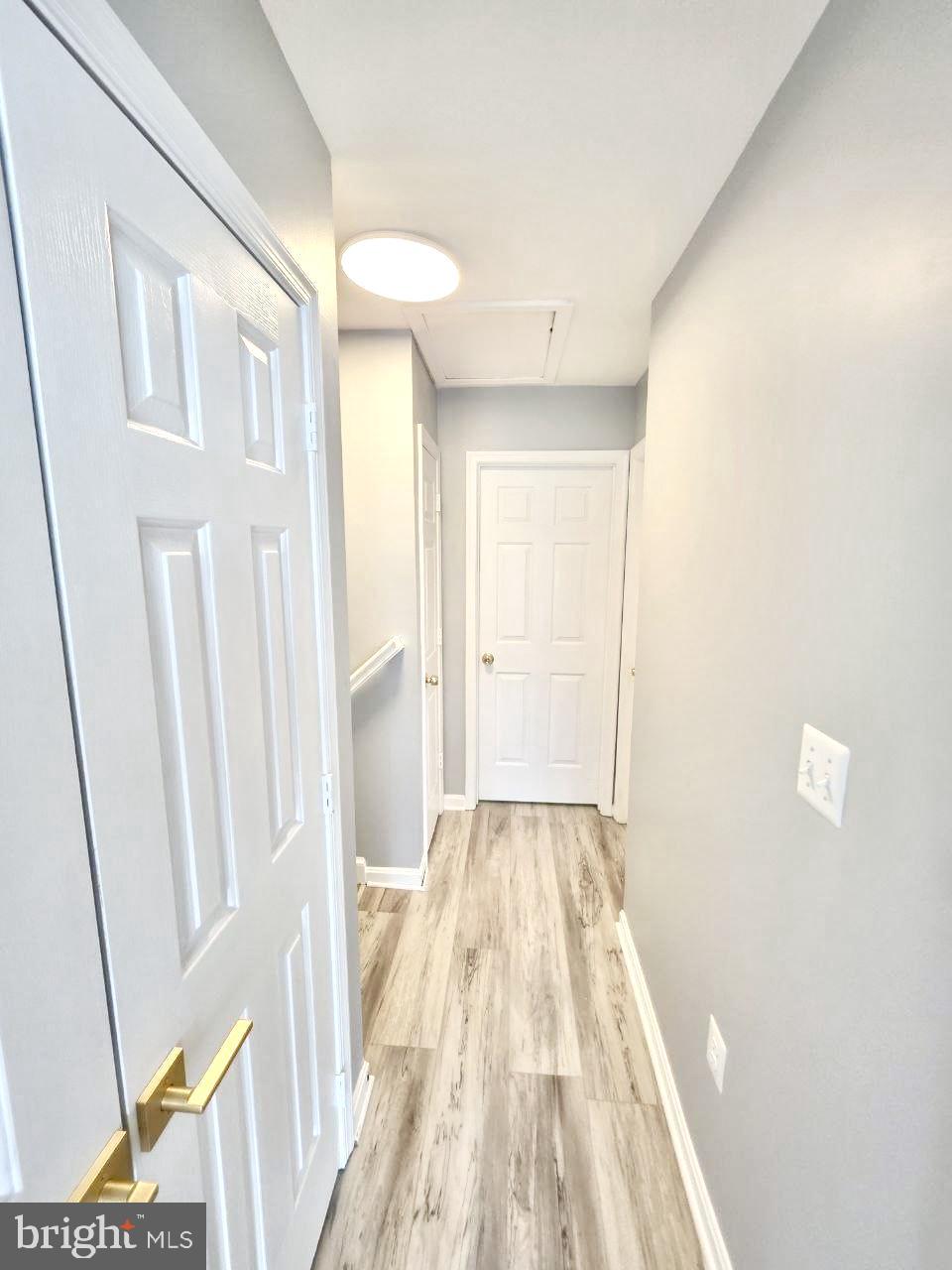 APPLEGATE CONDO - Residential
