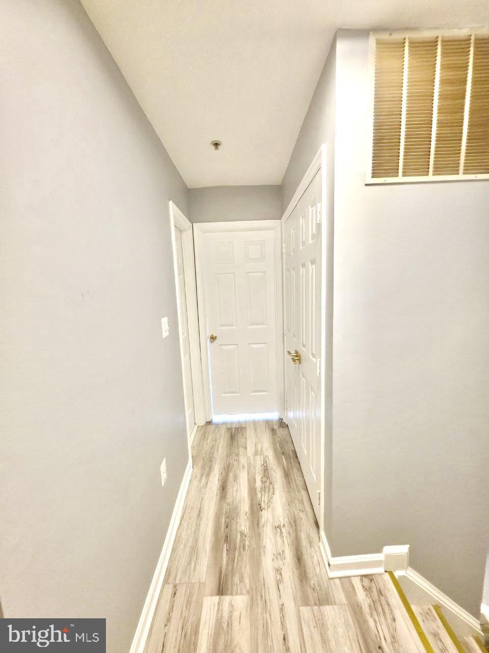 APPLEGATE CONDO - Residential